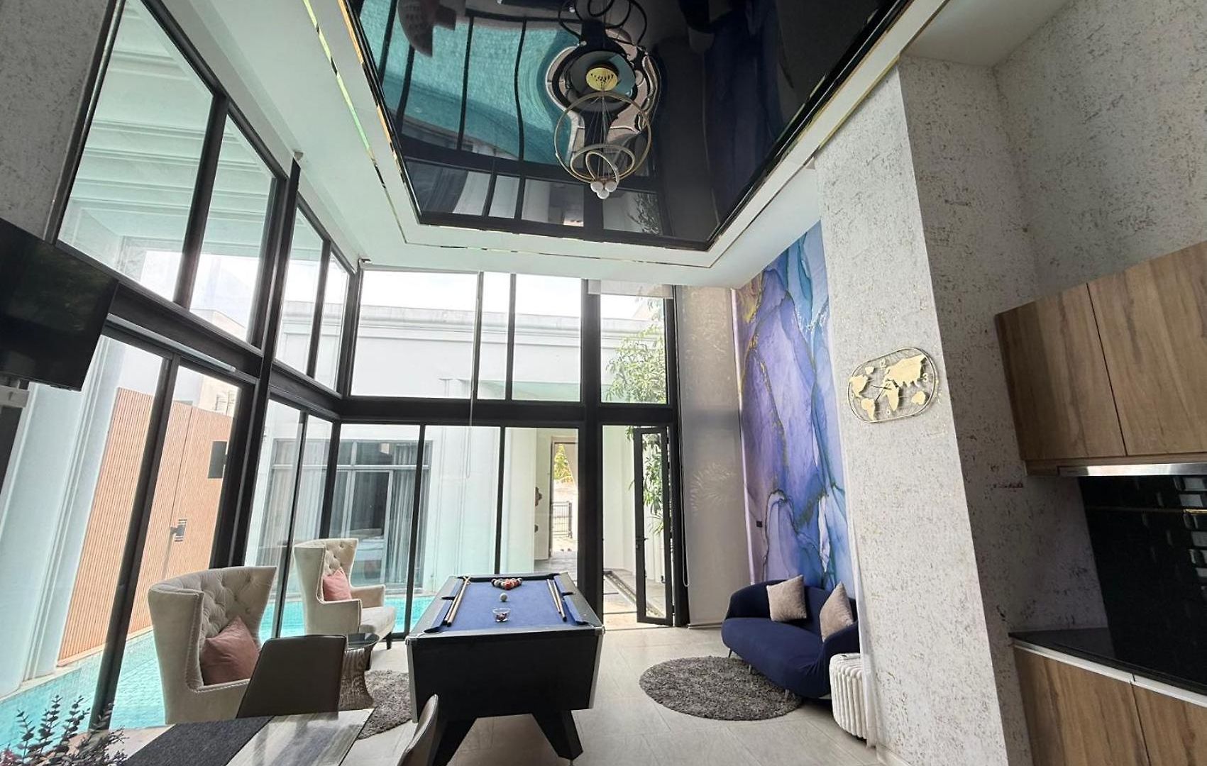 Modern Luxury *