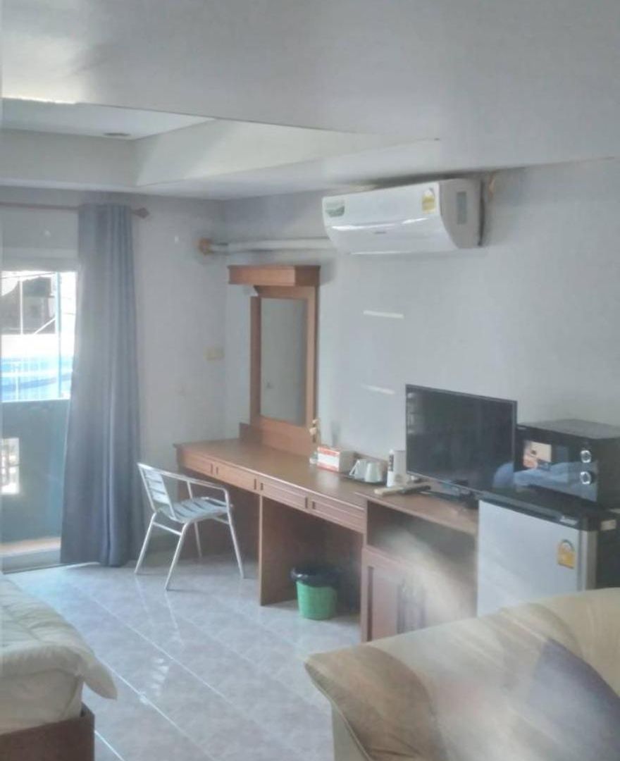 Ohlala Bed & Breakfast Pattaya