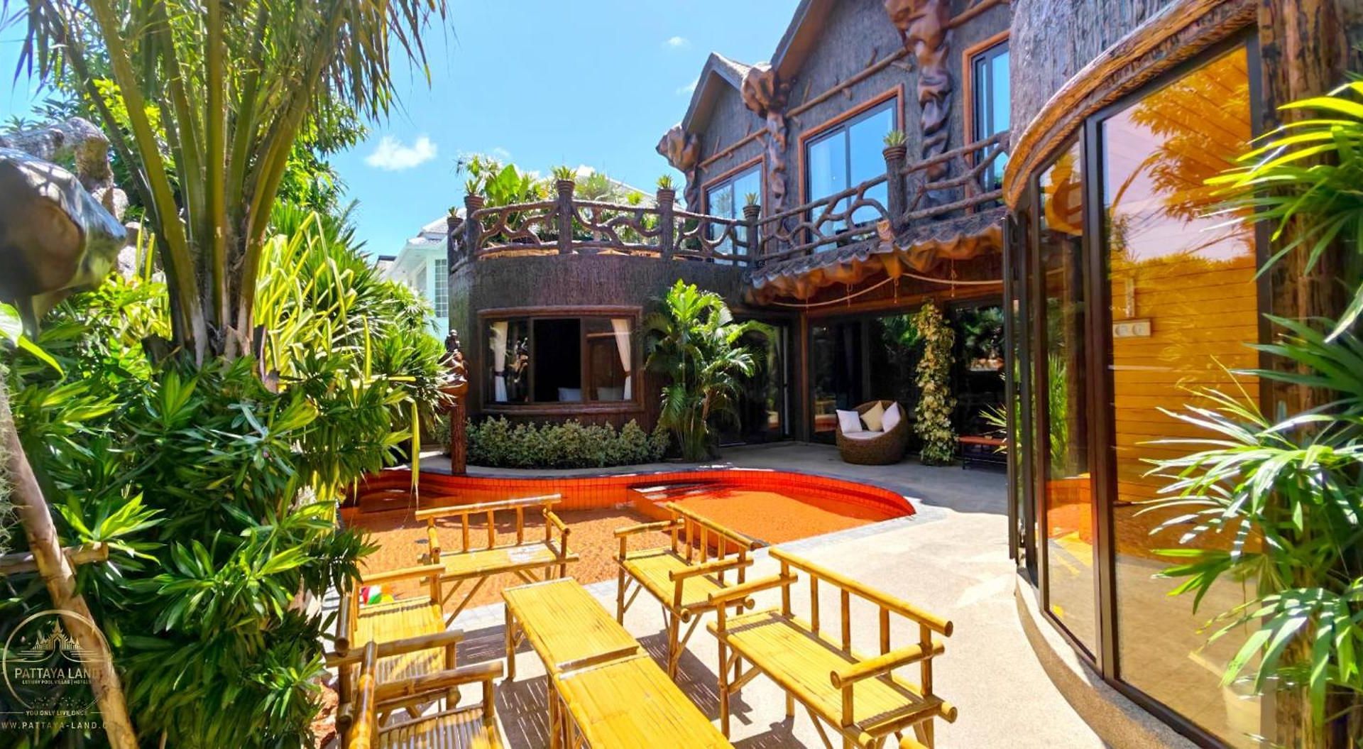 Manjiland Luxury Pool Walking Street Villa *