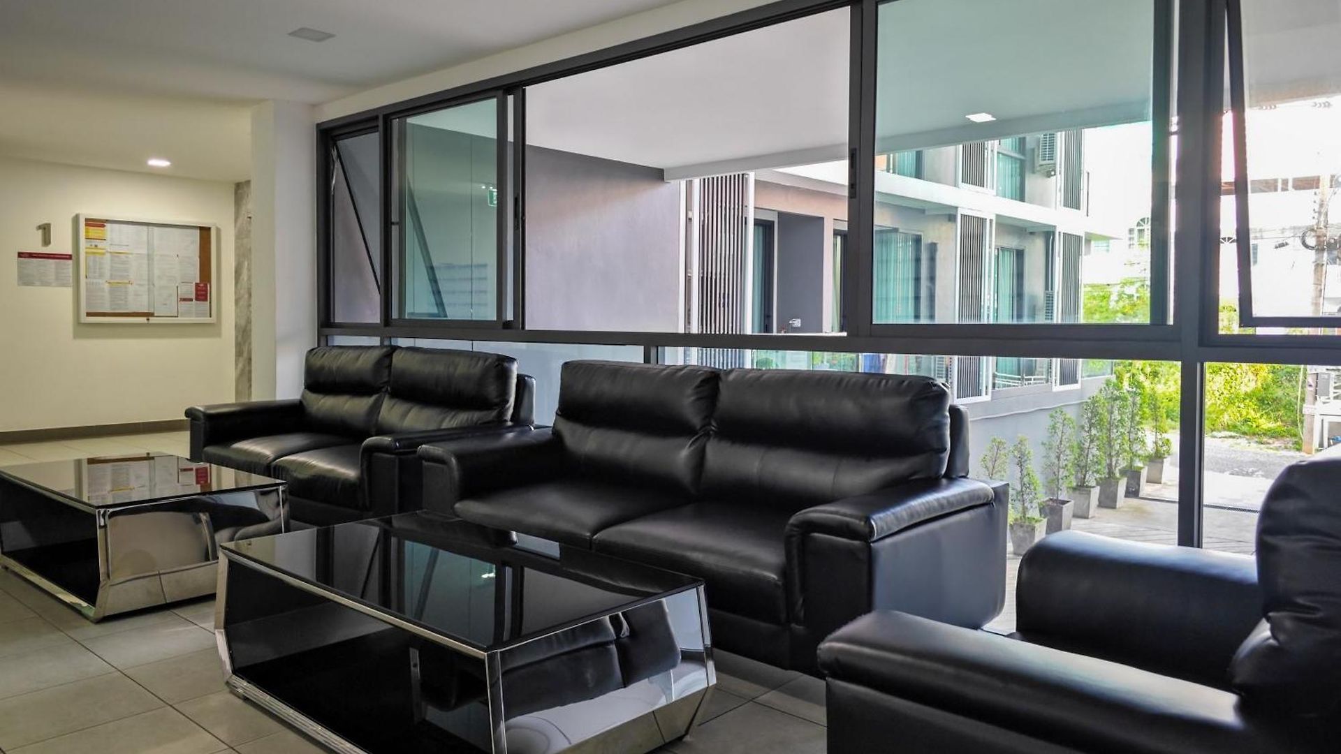 Siam Orient Star Aparthotel