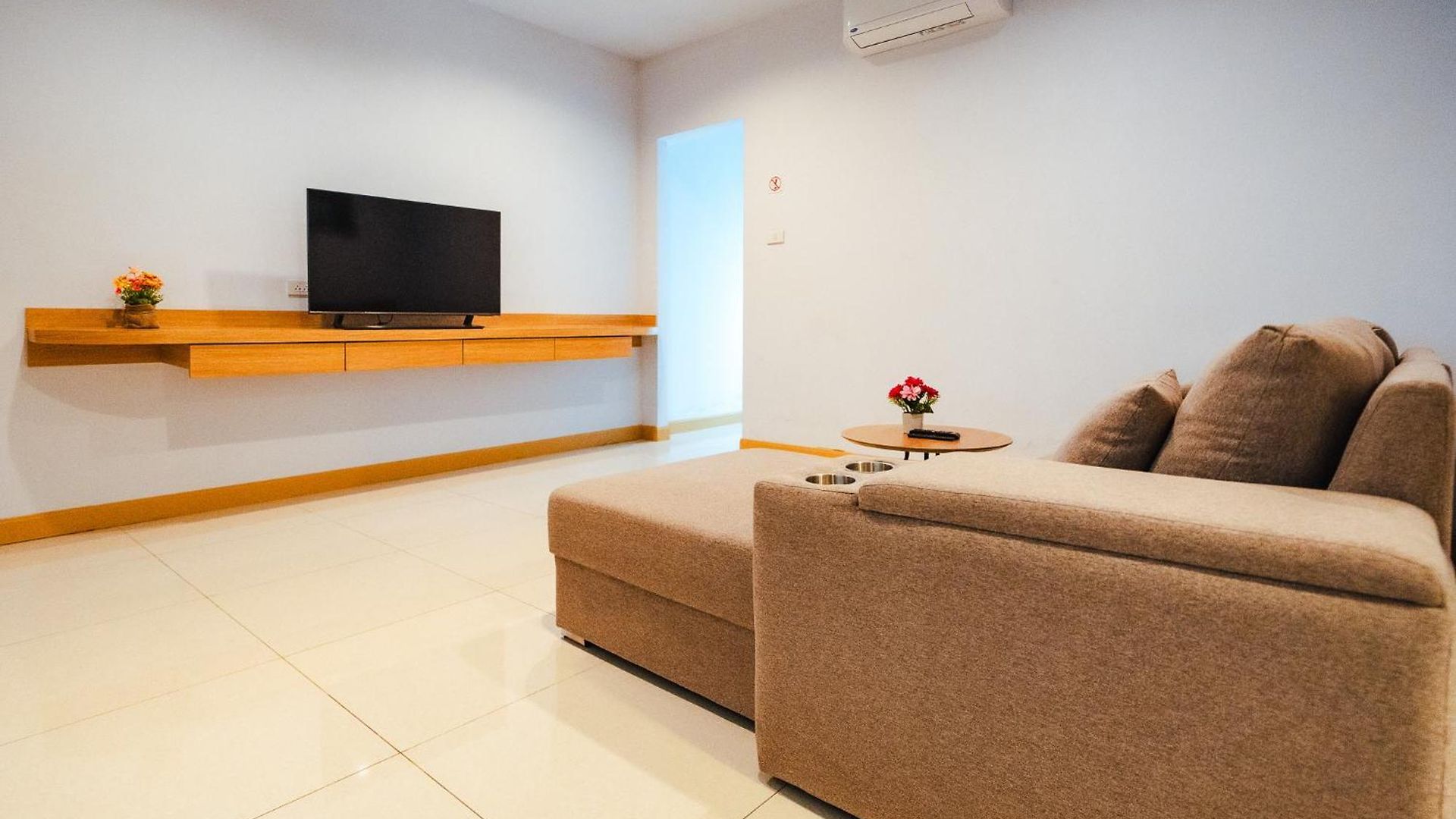 Villa Lagoon 8bhk Luxury Pool Pattaya