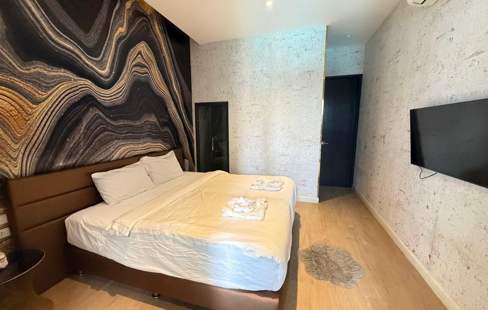 Modern Luxury