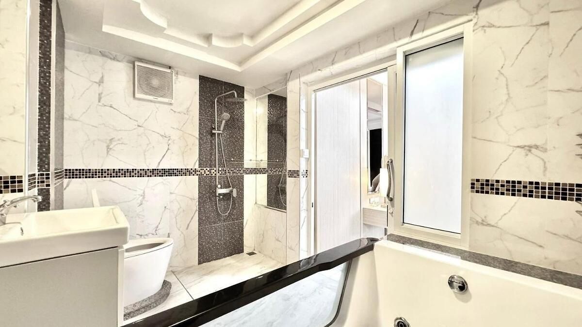 Luxury 5 Bedroom Thaibali Near Walking Street