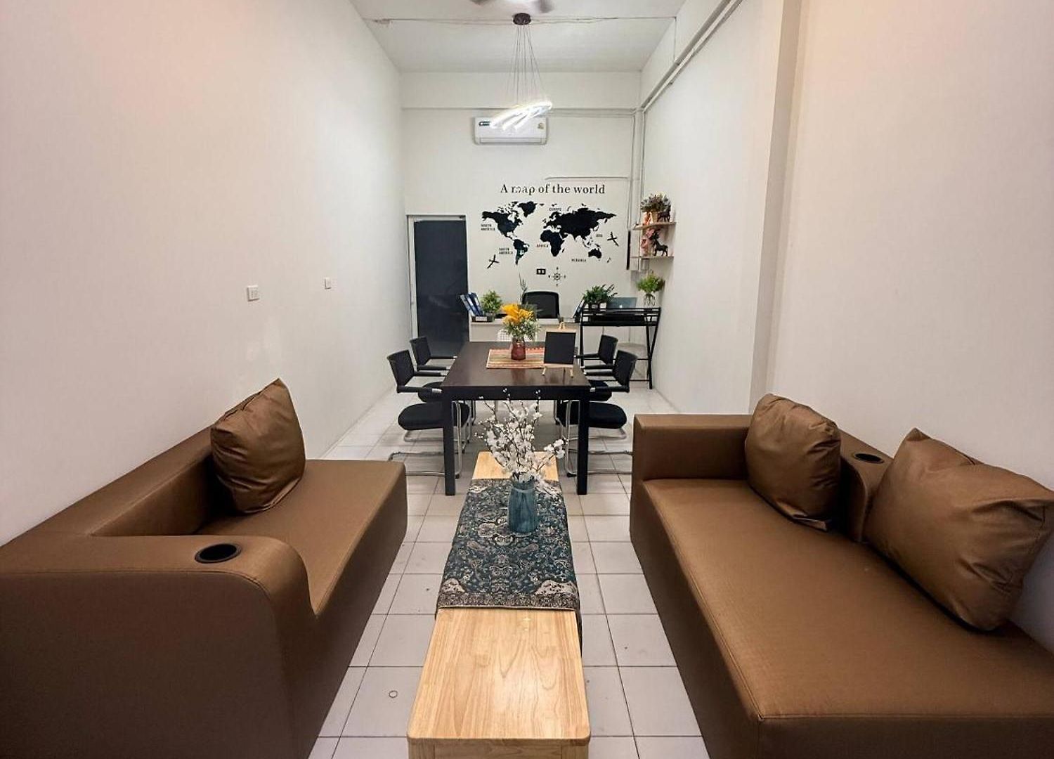 Full Private House In Heart Of Pattaya, 2 Min To *