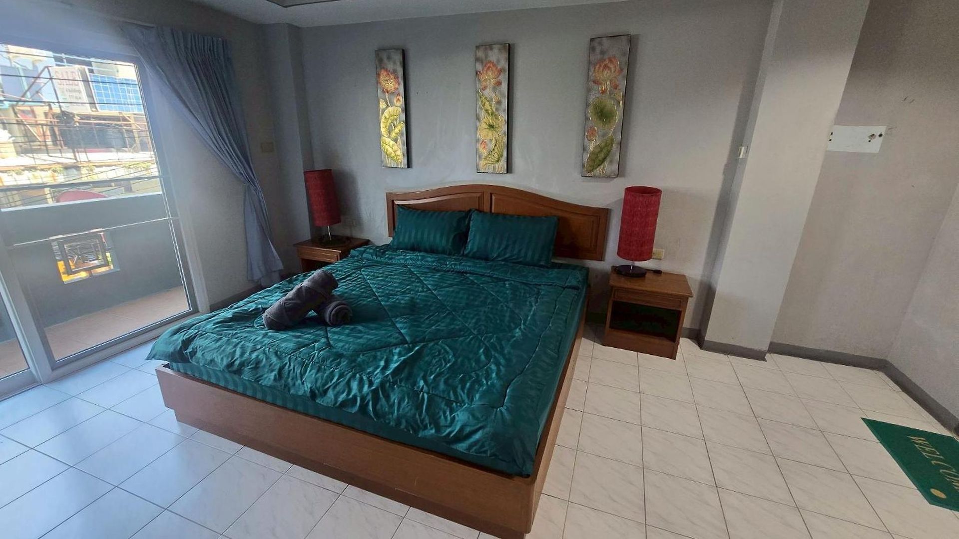 Ohlala Bed & Breakfast Pattaya