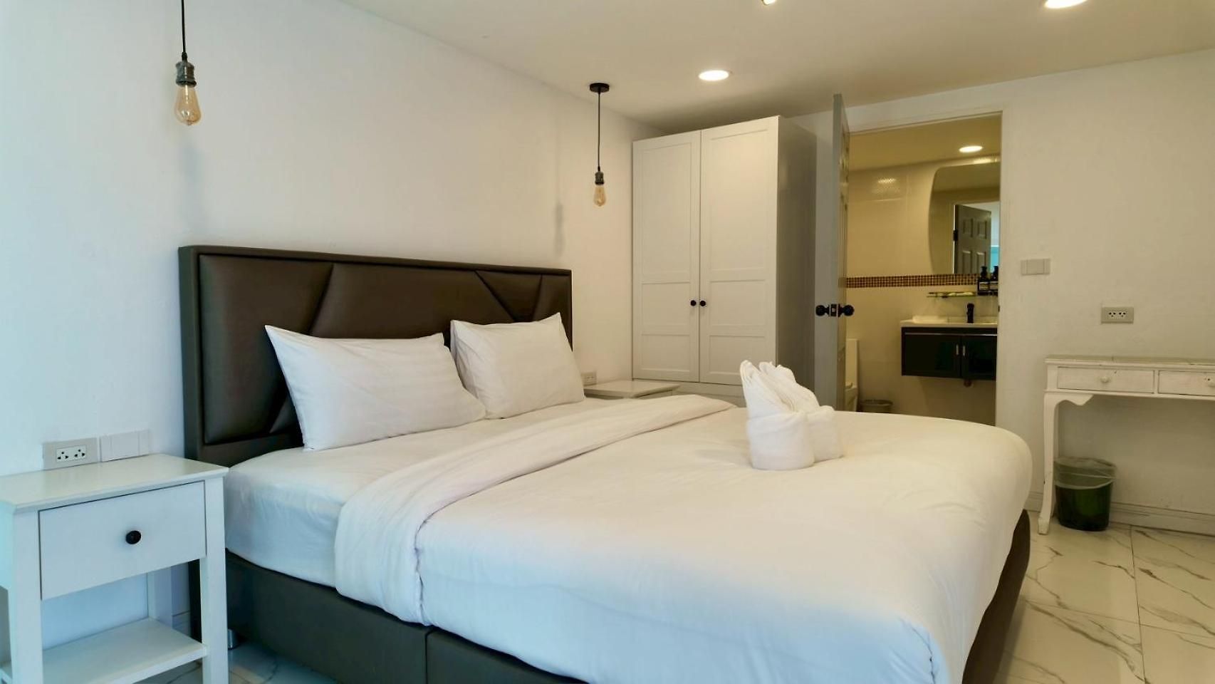Anjia Suksabai Pool Villa Pattaya