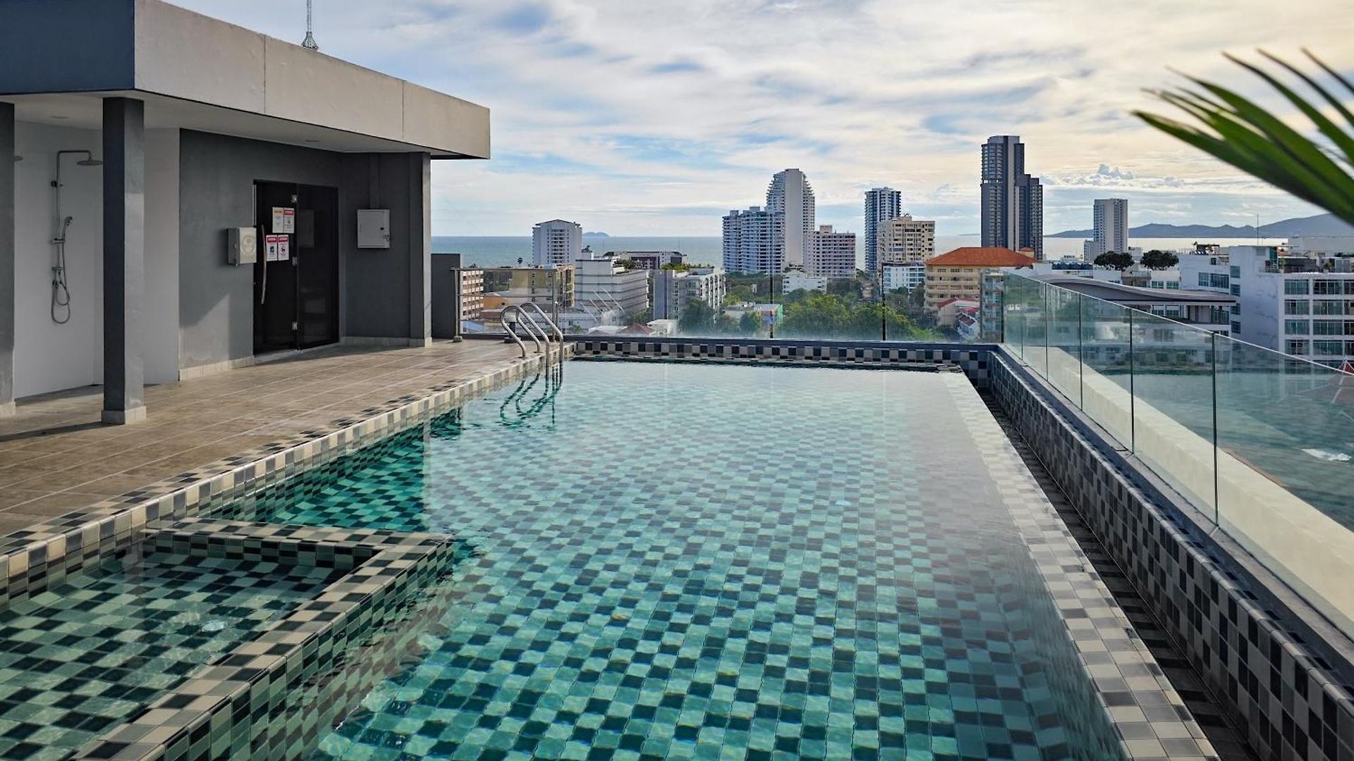 Siam Orient Star Aparthotel 3*