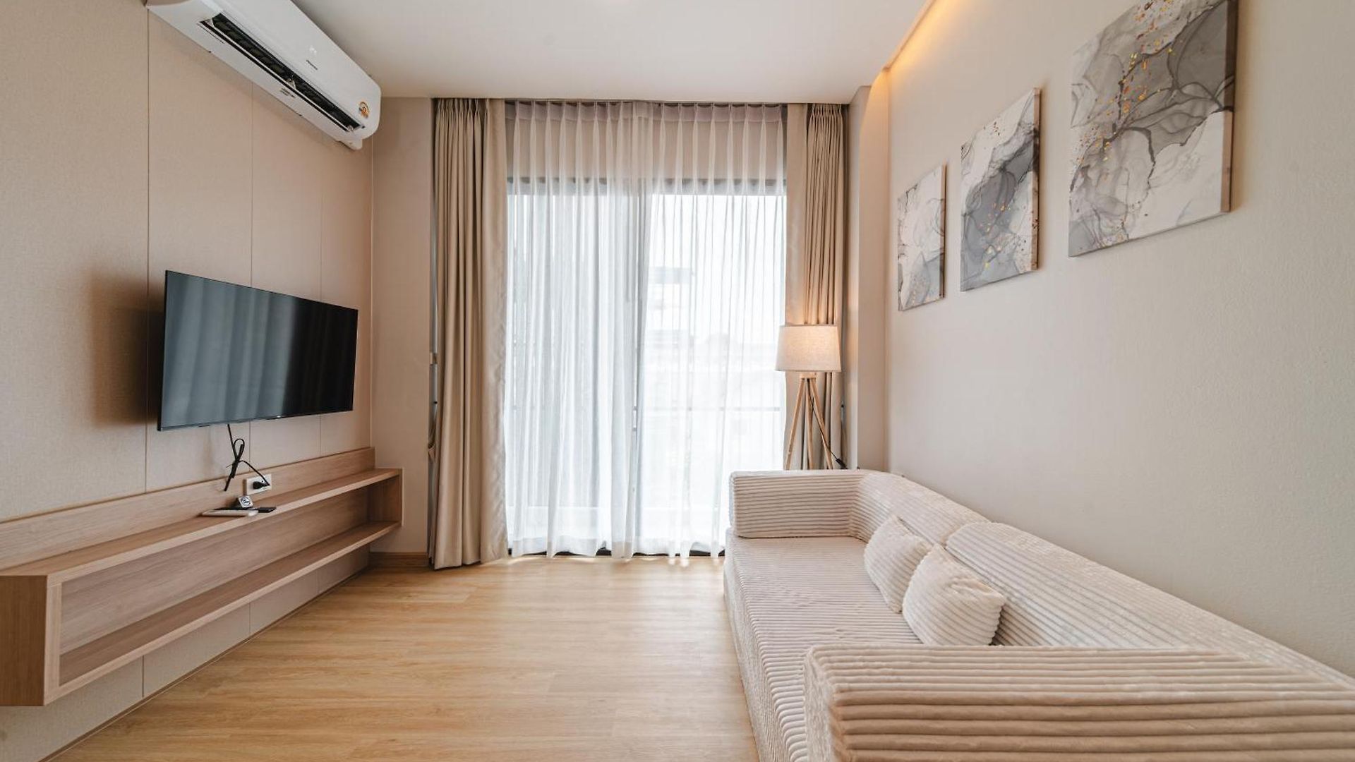 Serene Pool Pattaya