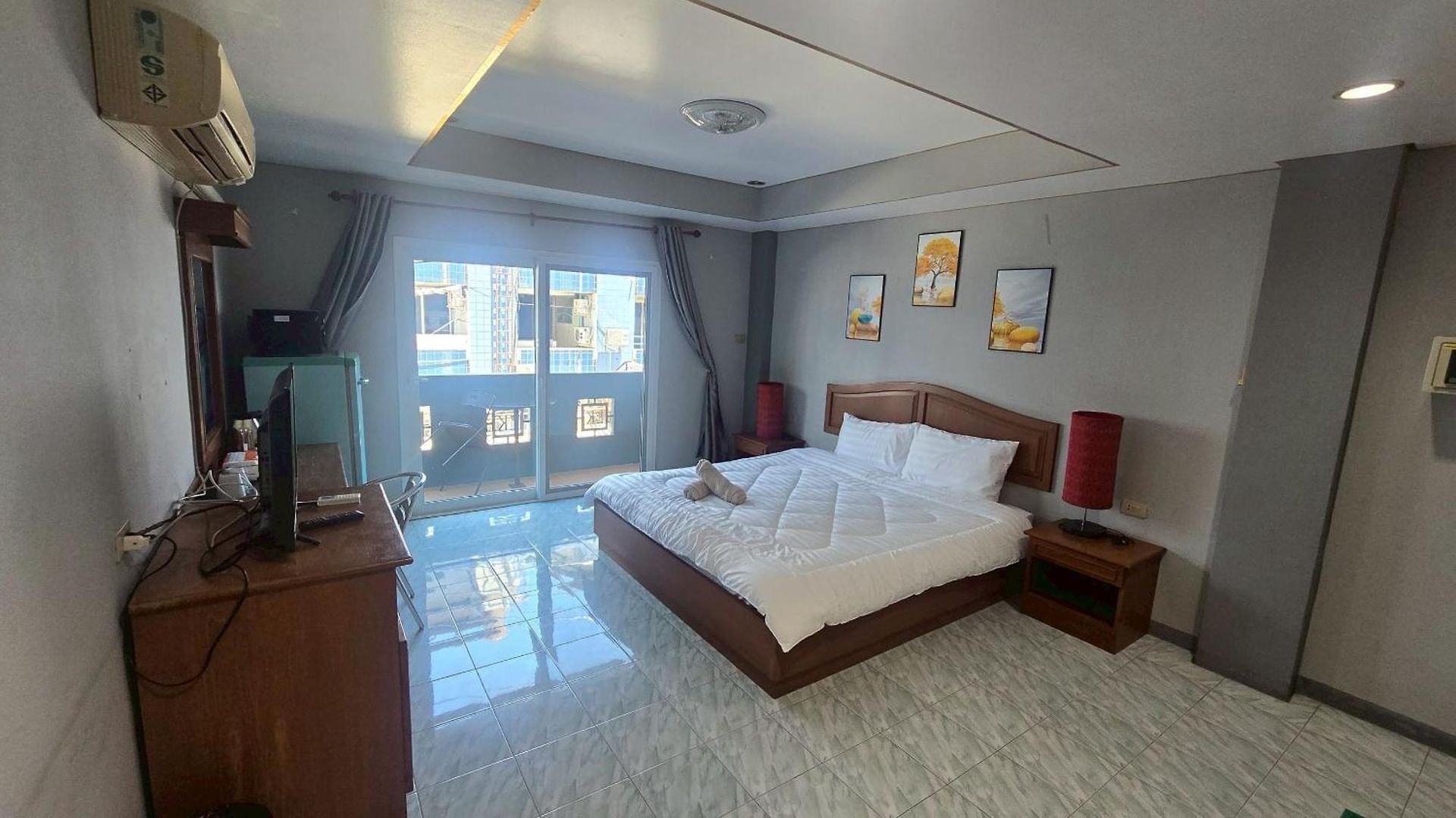 Ohlala Pattaya