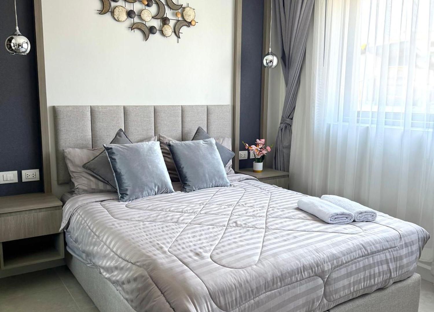 Zensiri Luxury 3br Pool Prime Midtown Villa Pattaya