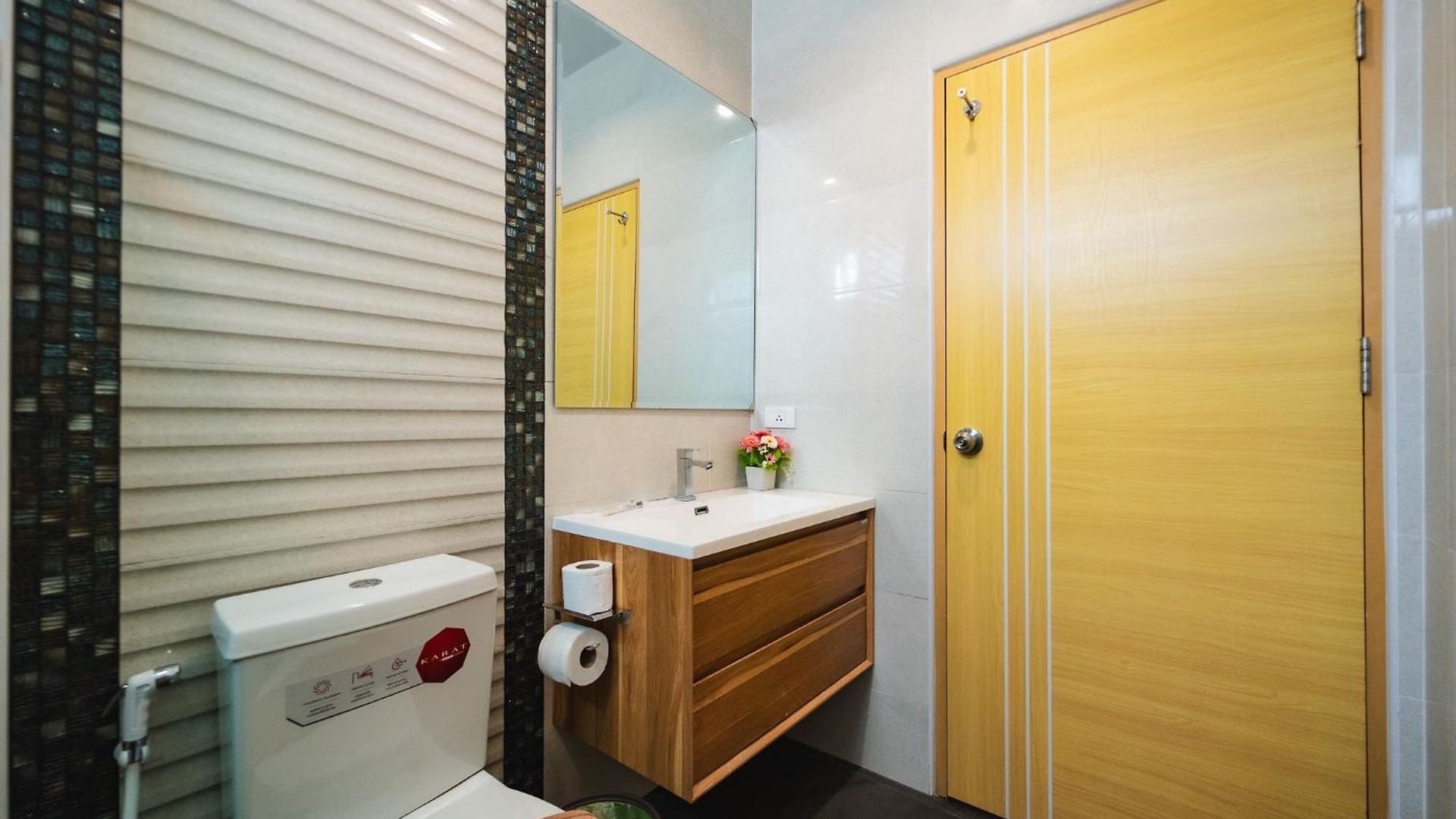 Villa Lagoon 8bhk Luxury Pool Pattaya