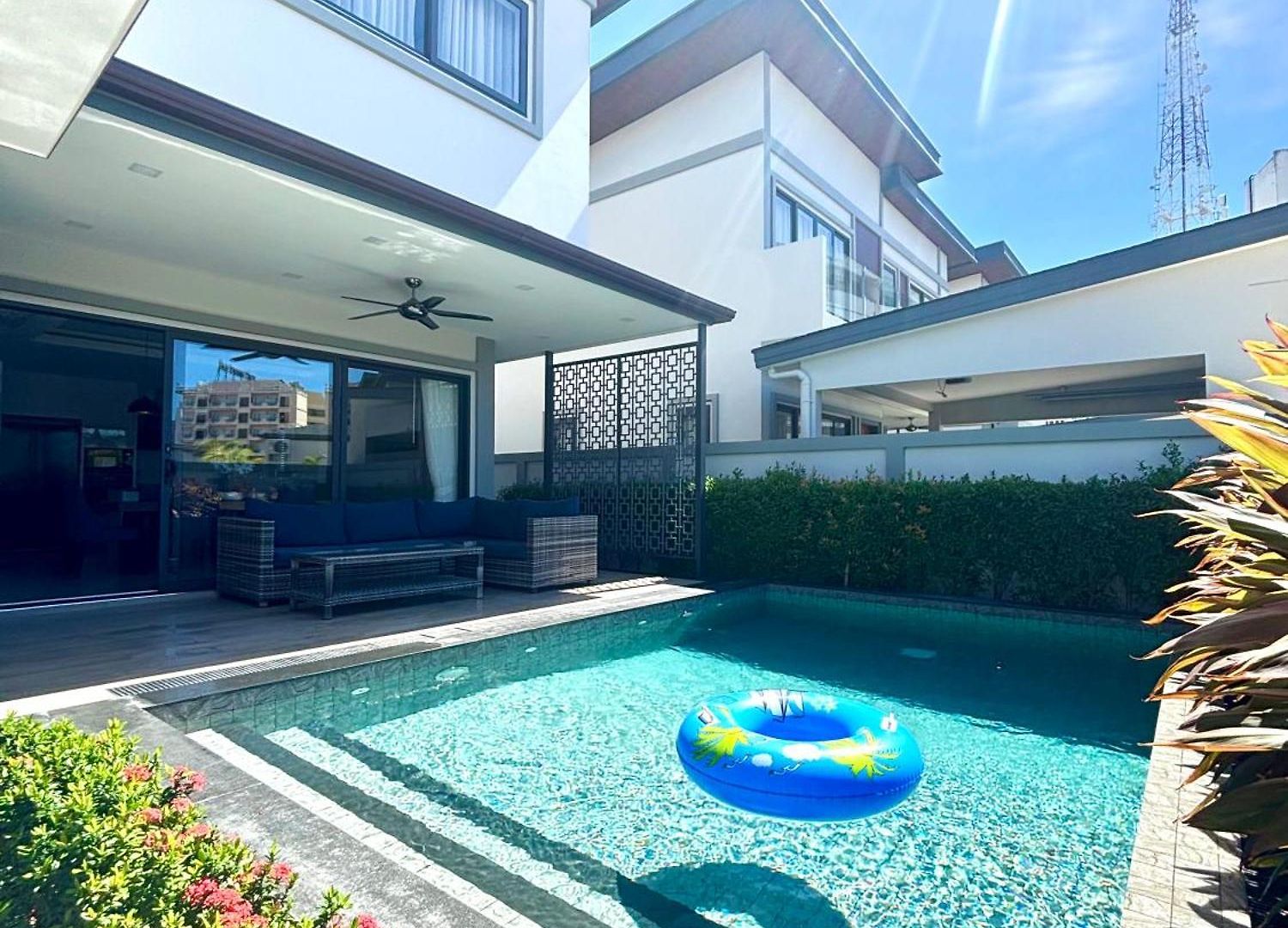 Zensiri Luxury 3br Pool Prime Midtown Villa