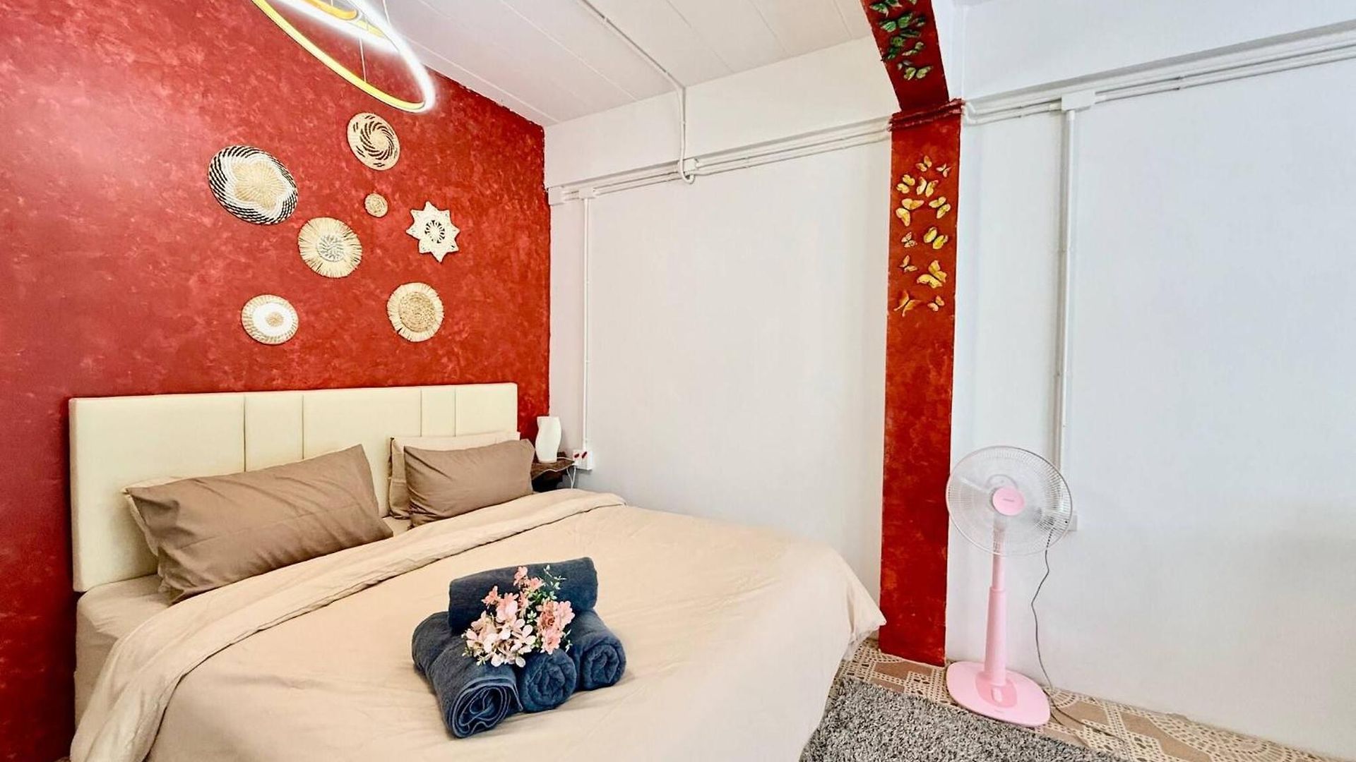 Full Private House In Heart Of Pattaya, 2 Min To Holiday home Pattaya