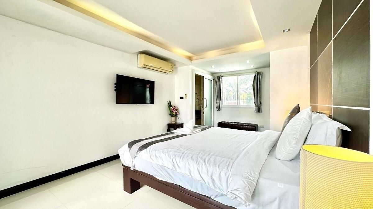 Luxury 5 Bedroom Thaibali Near Walking Street Pattaya