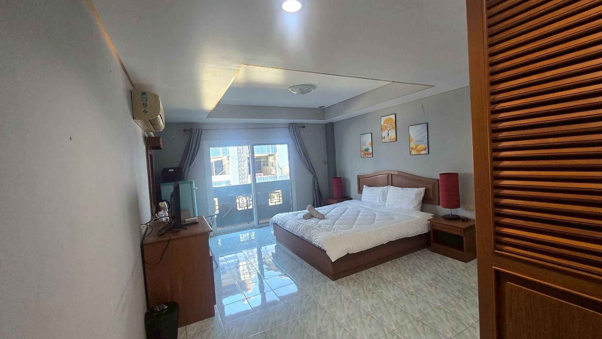 Bed & Breakfast Ohlala Pattaya