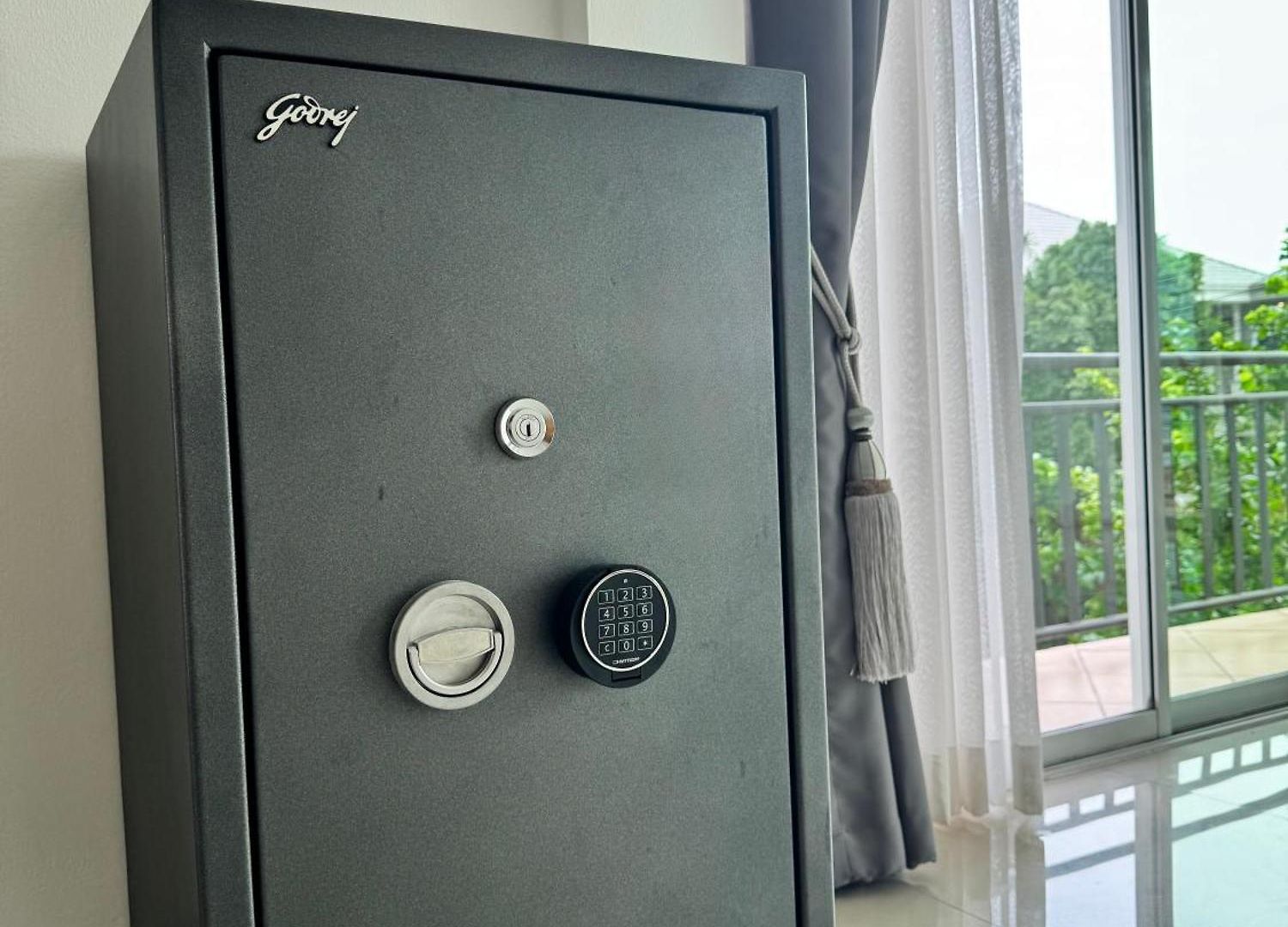 Lion Queen 5-bedroom Pool Villa Pattaya