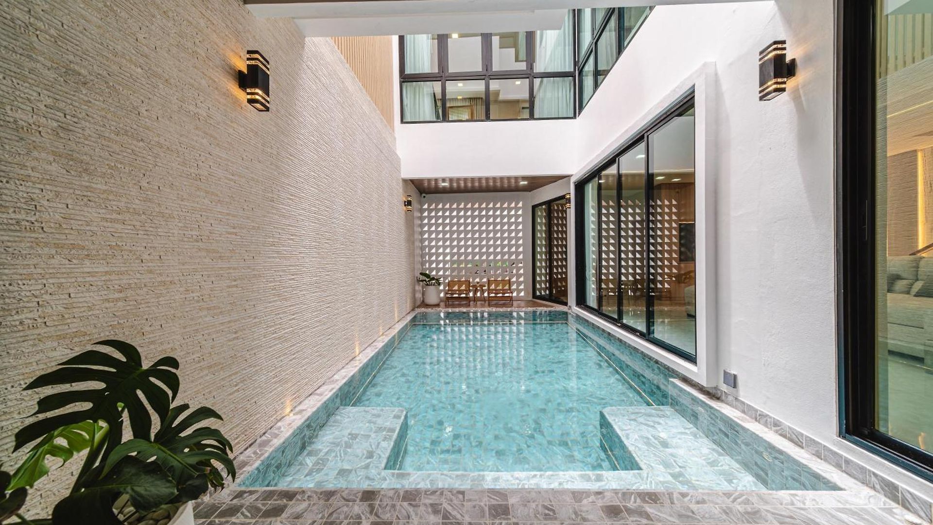 Serene Pool *