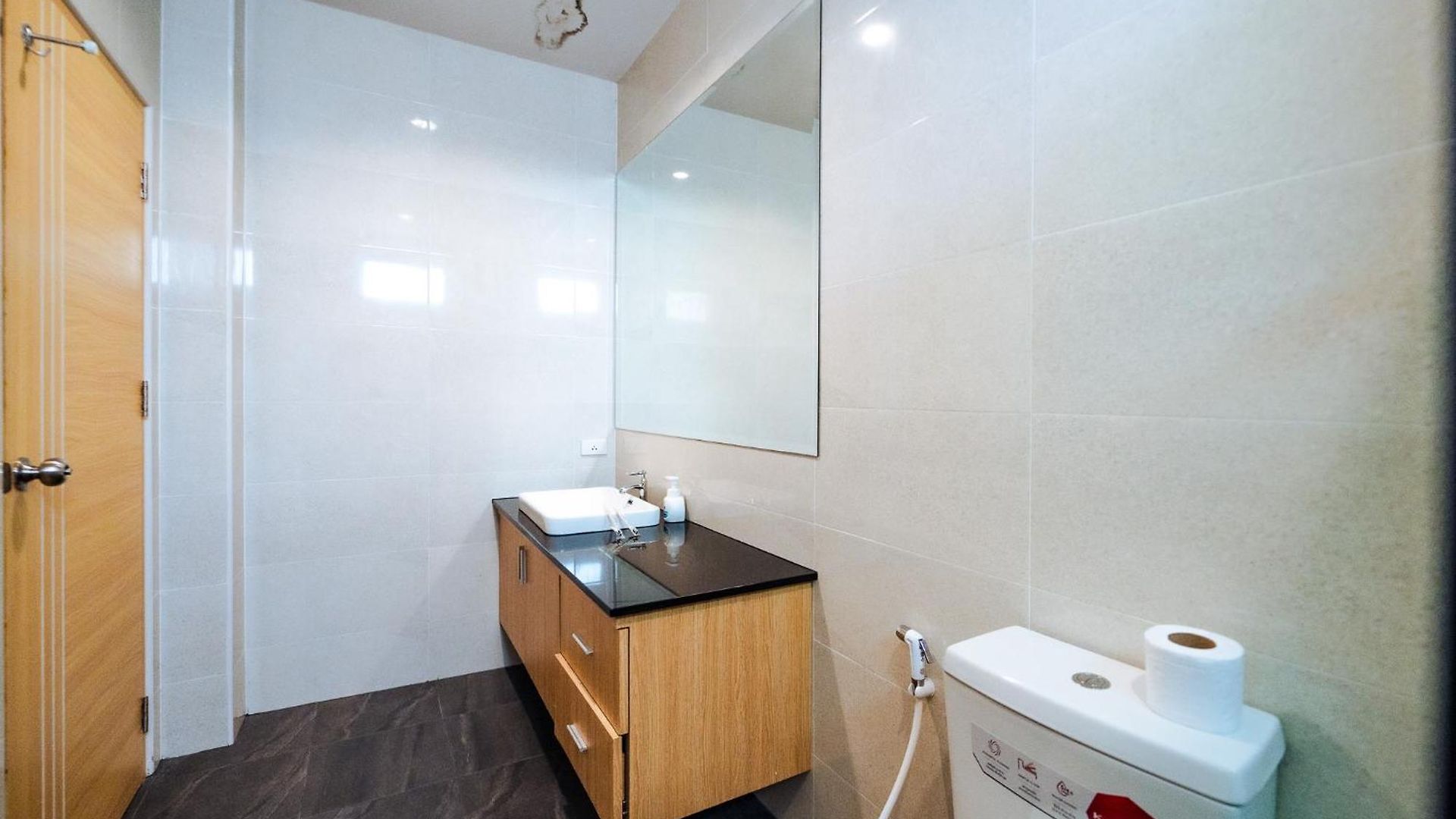 Lagoon 8bhk Luxury Pool * Pattaya