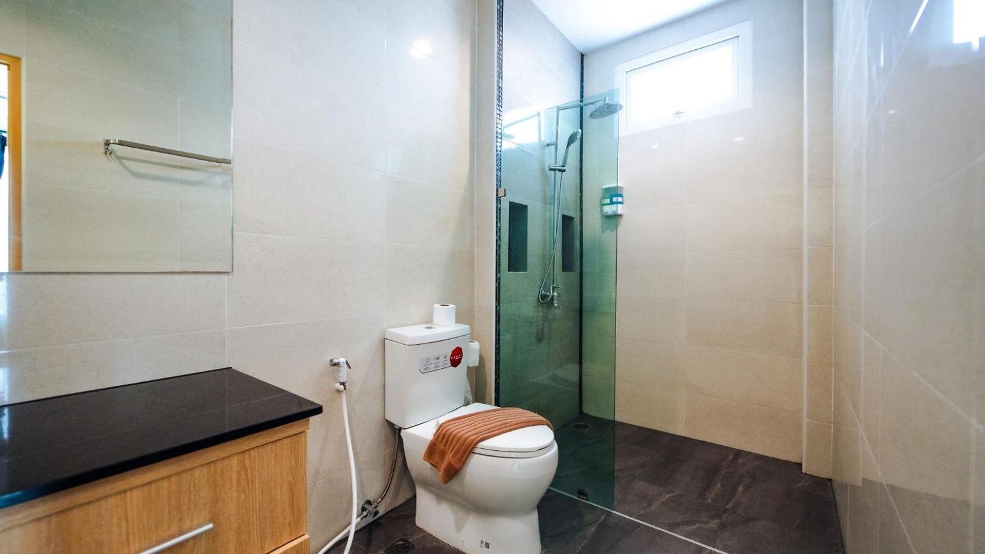 Villa Lagoon 8bhk Luxury Pool Pattaya