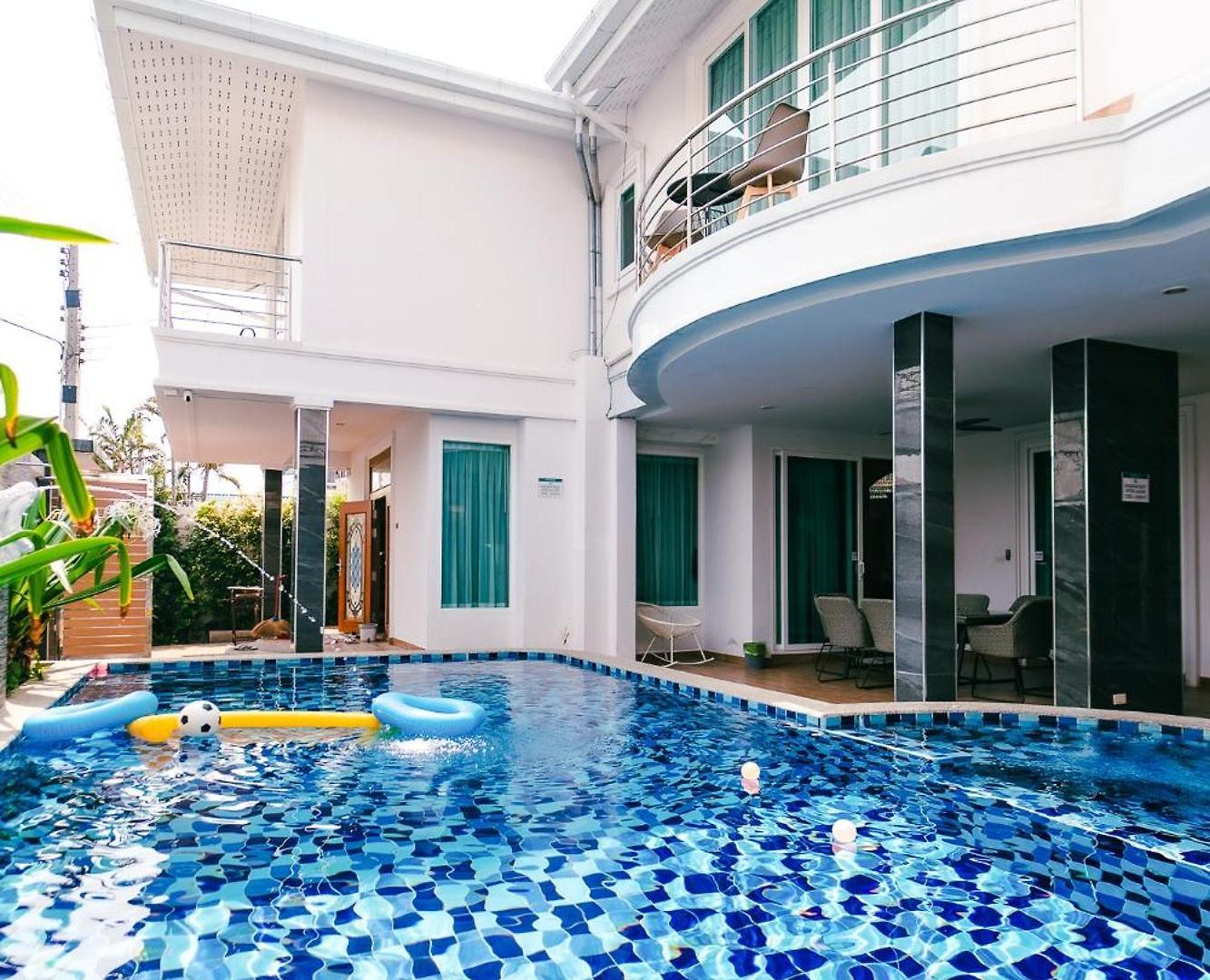 Lagoon 8bhk Luxury Pool *