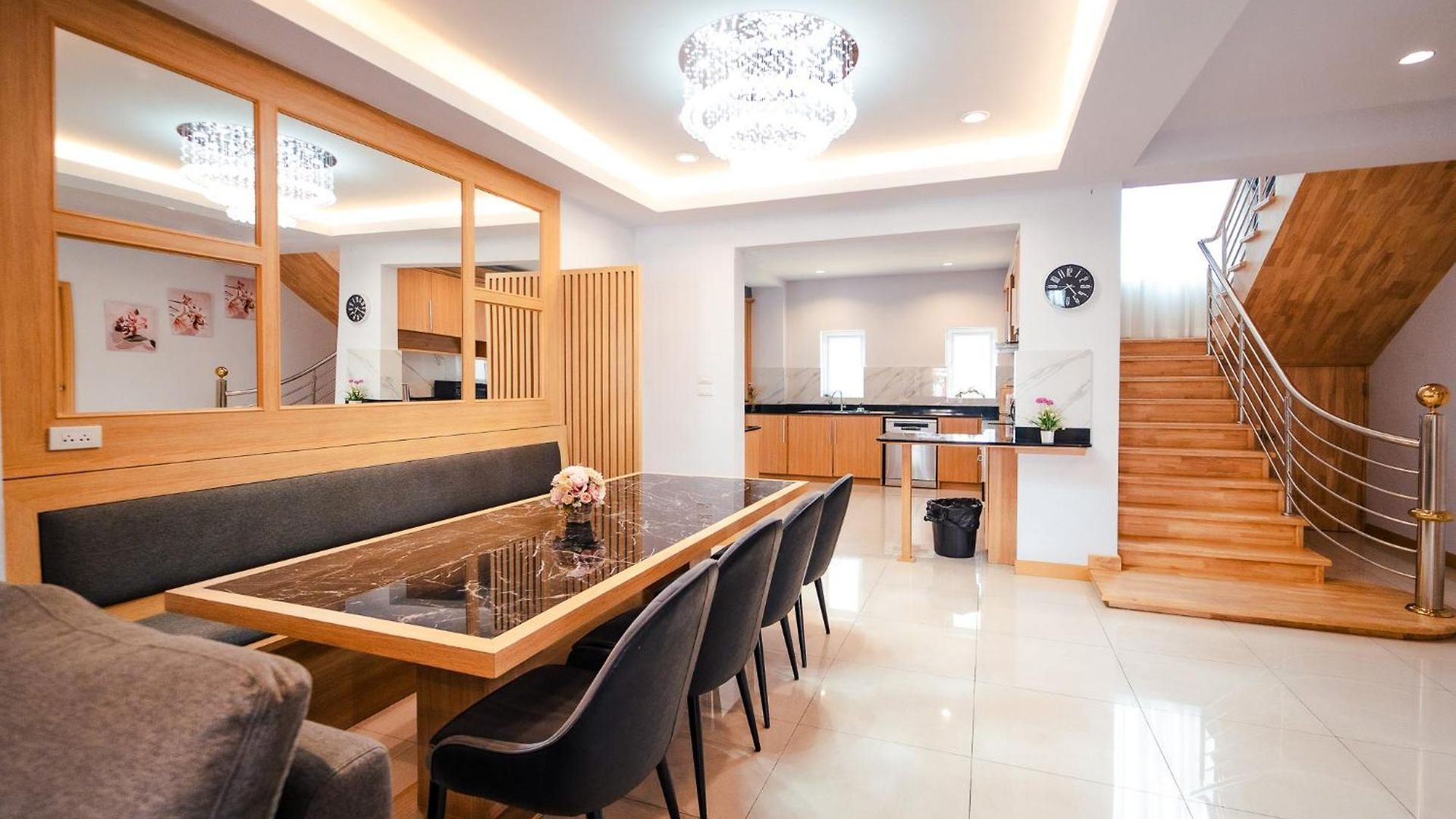 Lagoon 8bhk Luxury Pool Villa