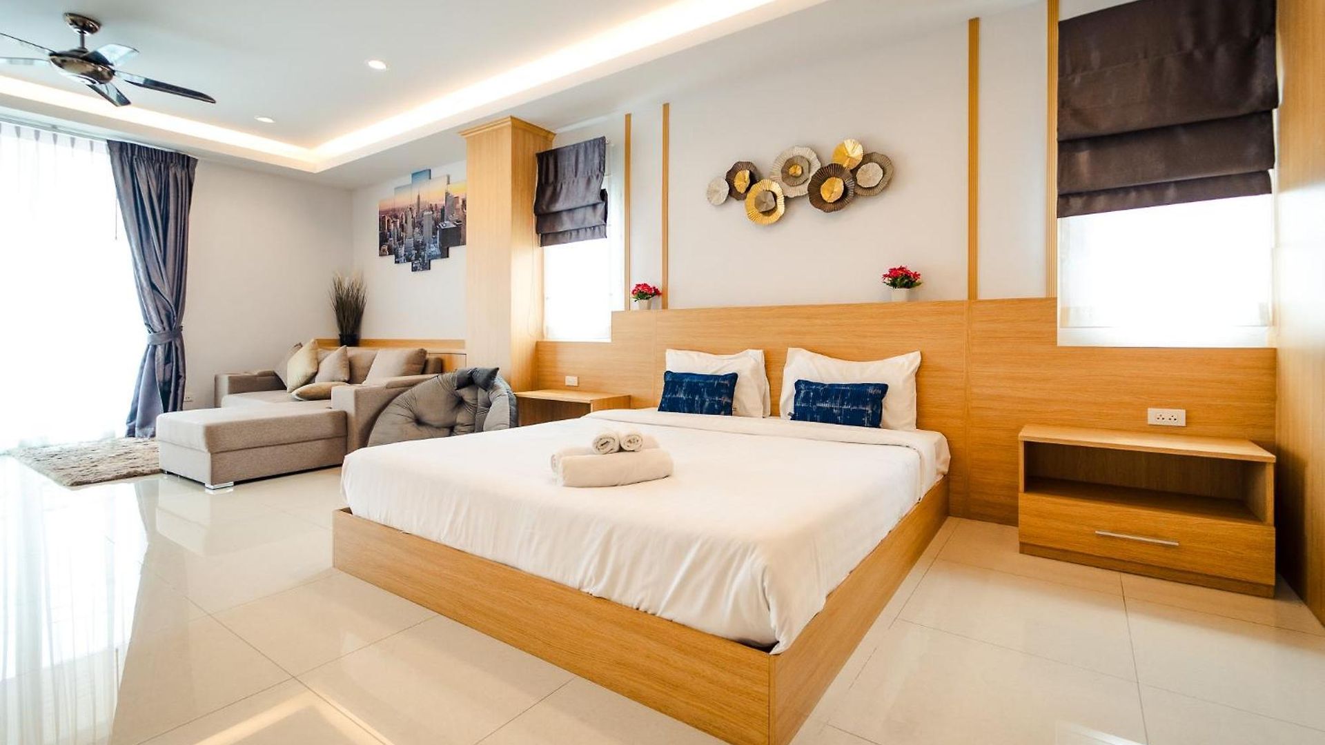 Lagoon 8bhk Luxury Pool * Pattaya
