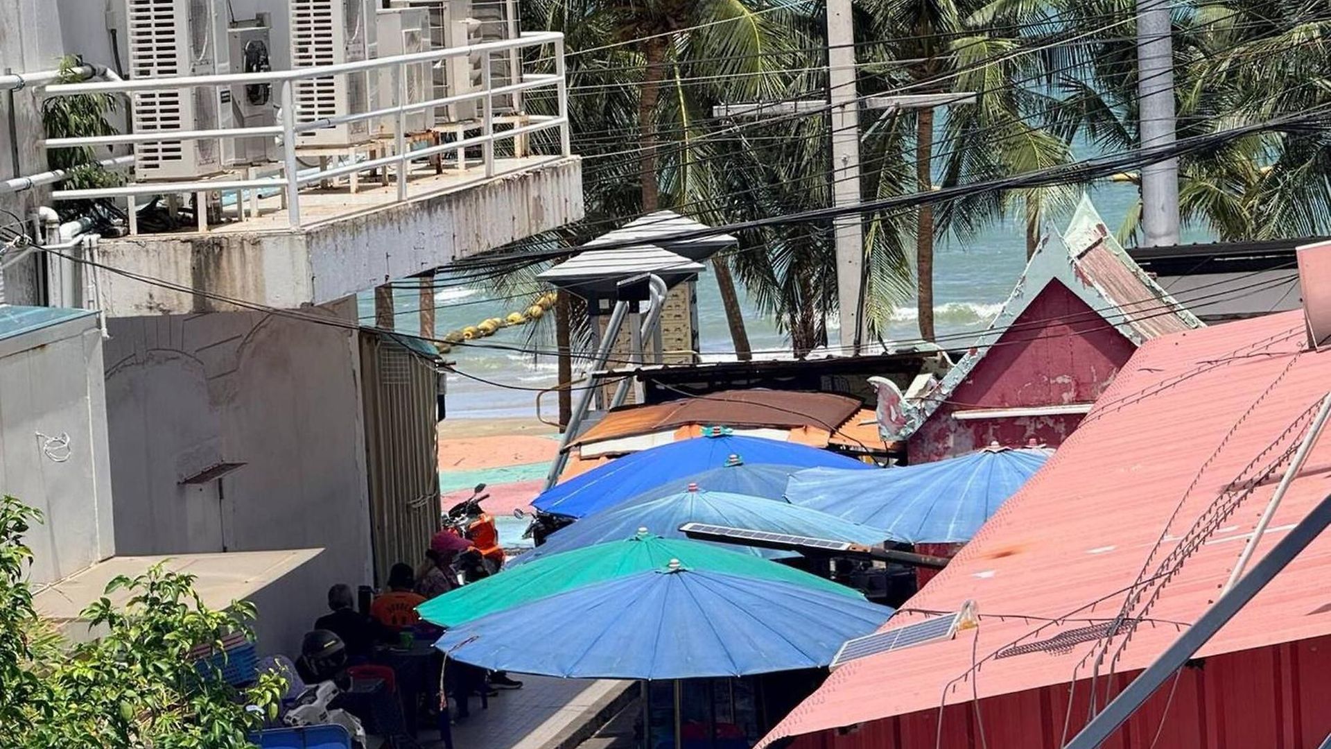 Full Private House In Heart Of Pattaya, 2 Min To *
