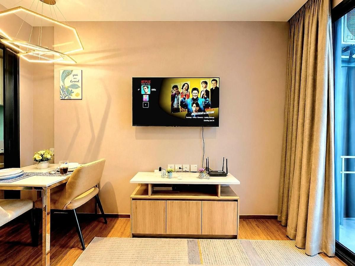 Modern Quiet Once With Pool & Walk To T21&gym&wifi Apartment *