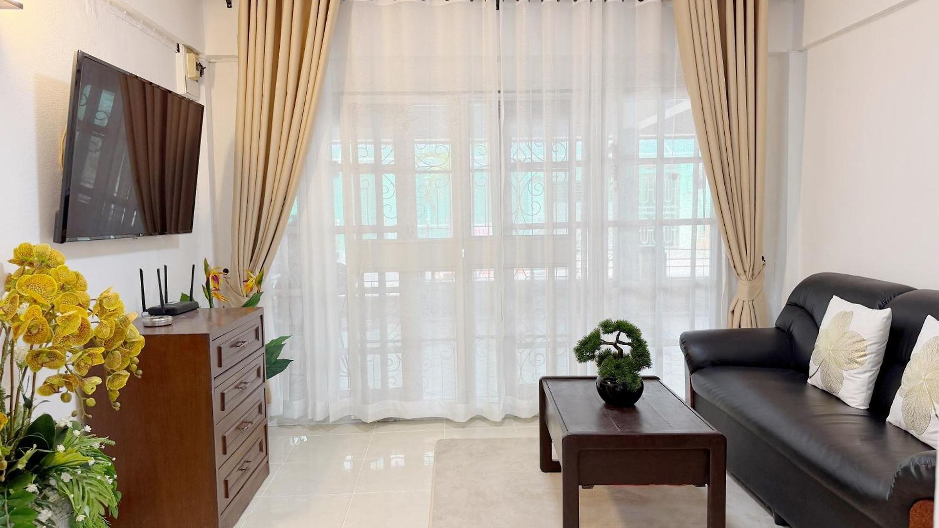 White House Apartment