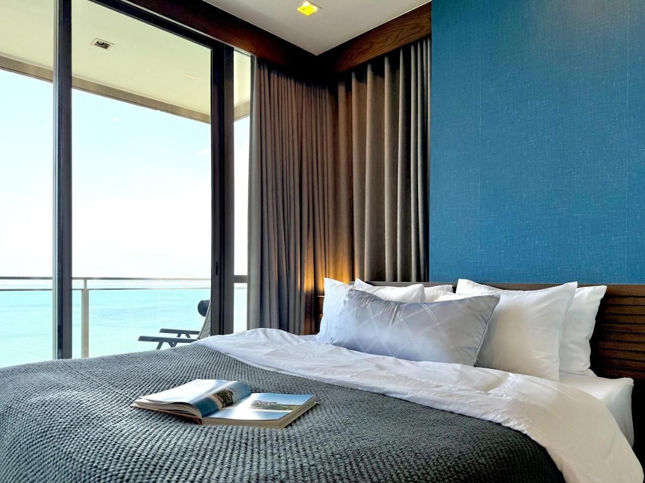Cozy 2br L Sea View L Pool And Gym Pattaya
