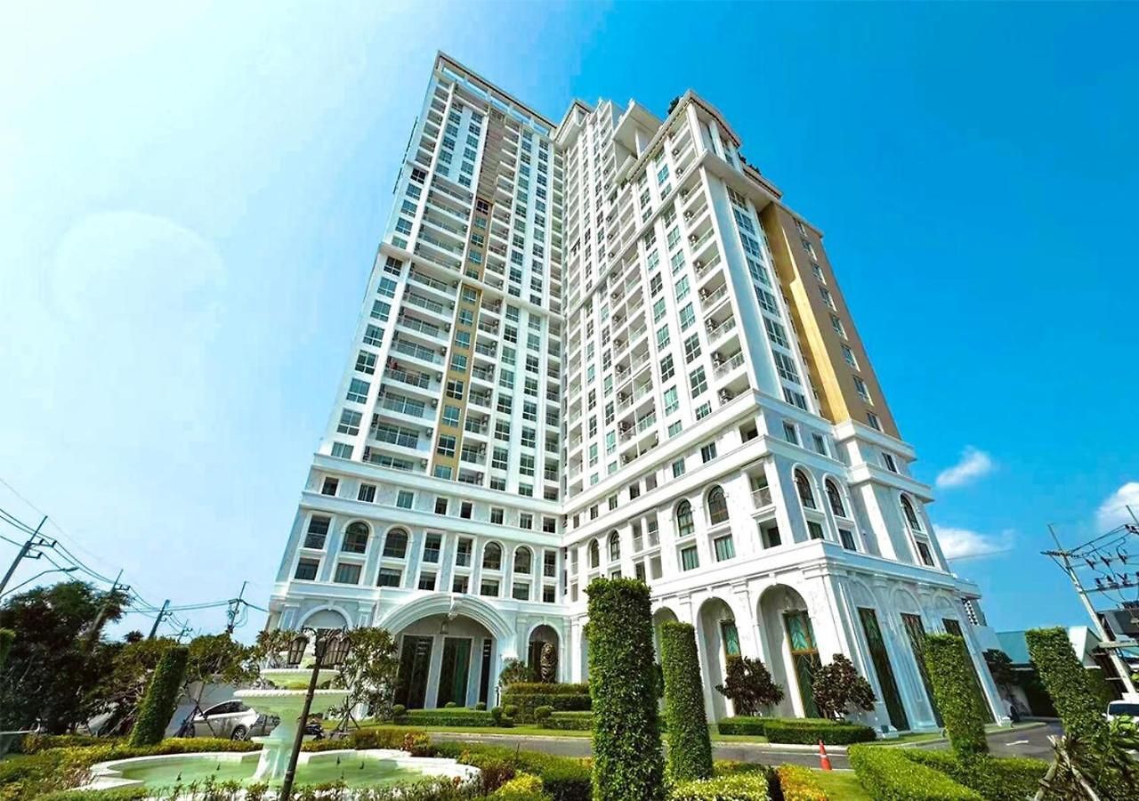 Luxury At Empire Tower Pattaya