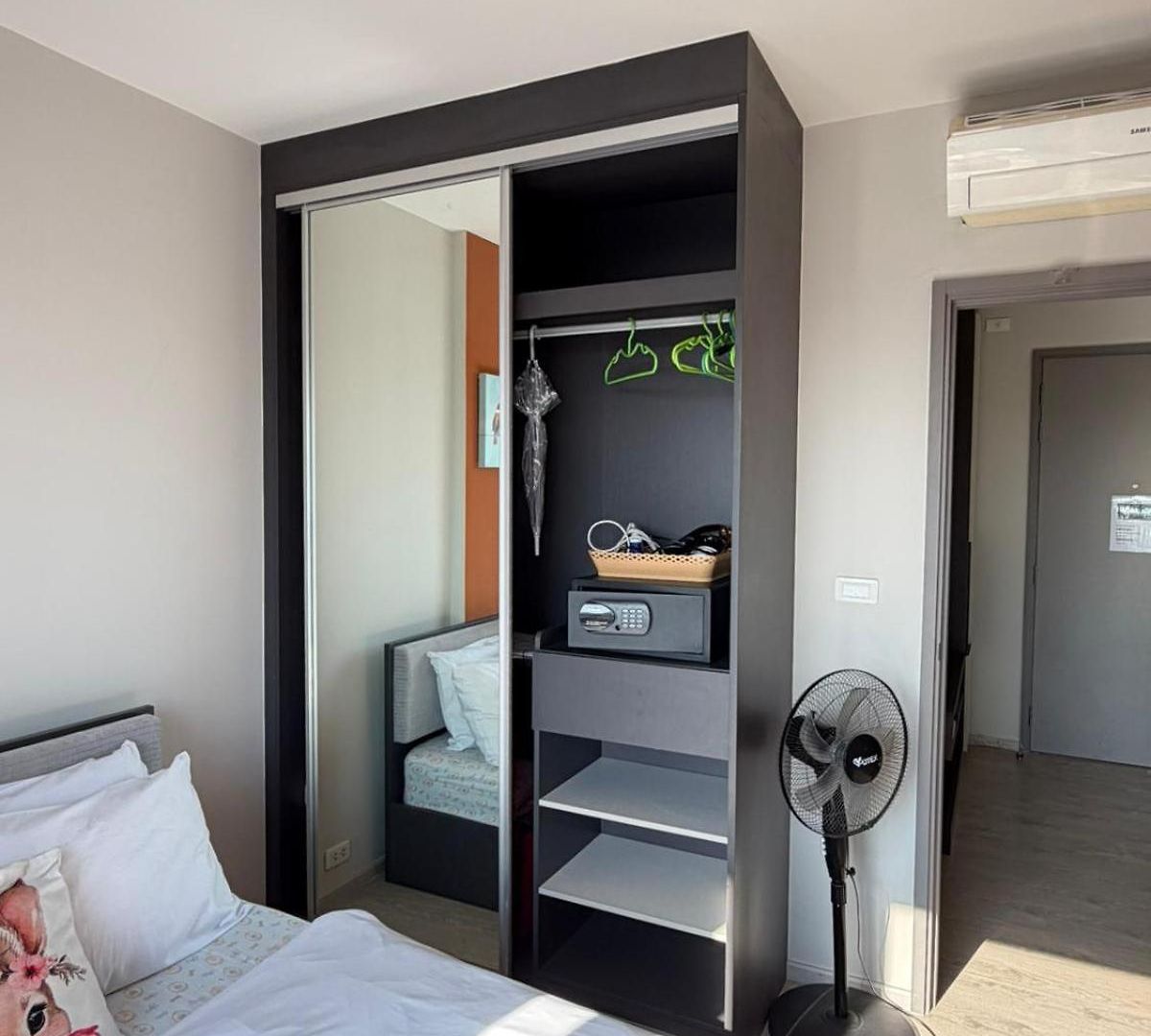 Apartment The Base By Skyline Pattaya