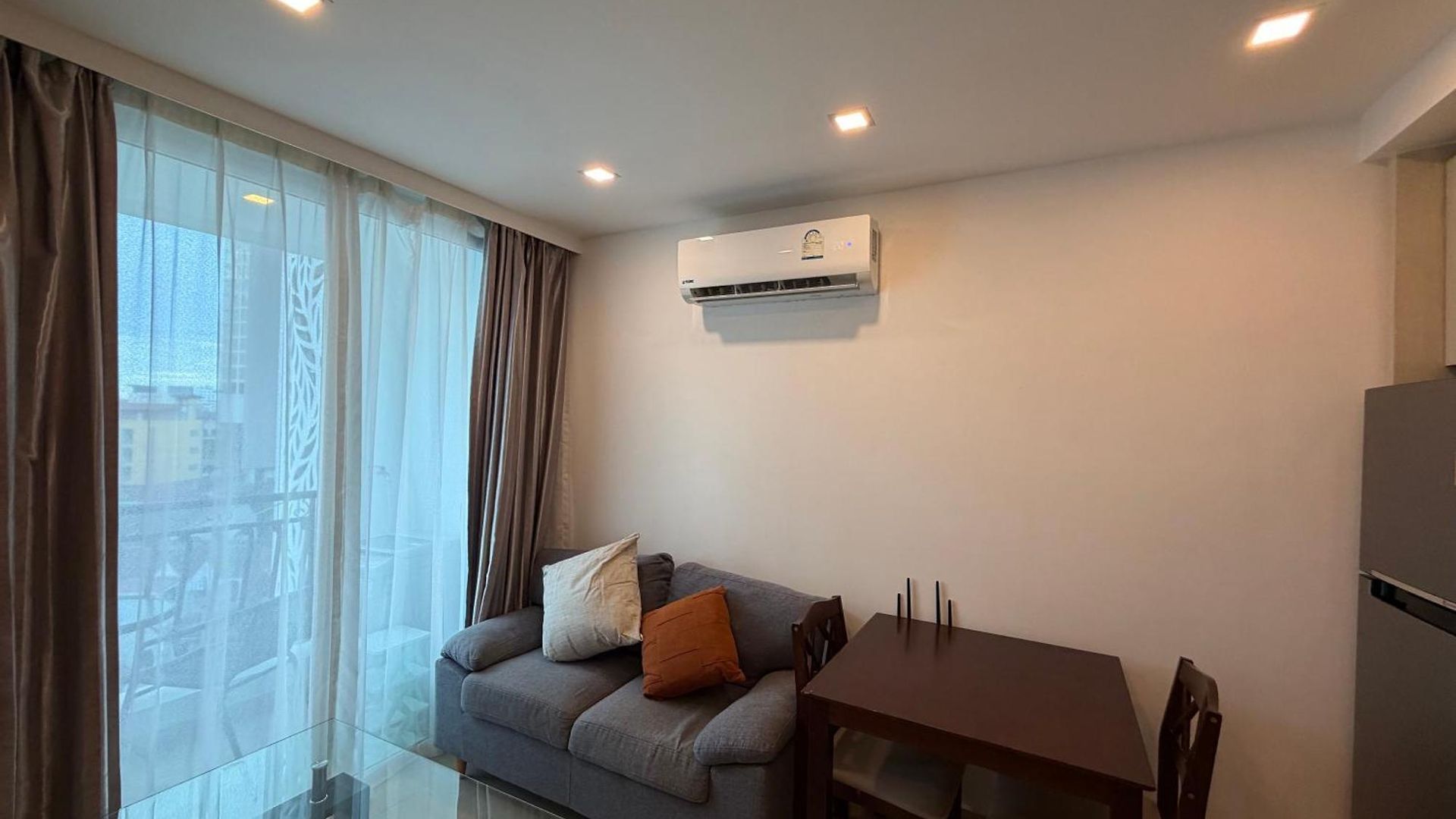 Apartment Cozy Entire 7th Floor With View Pattaya