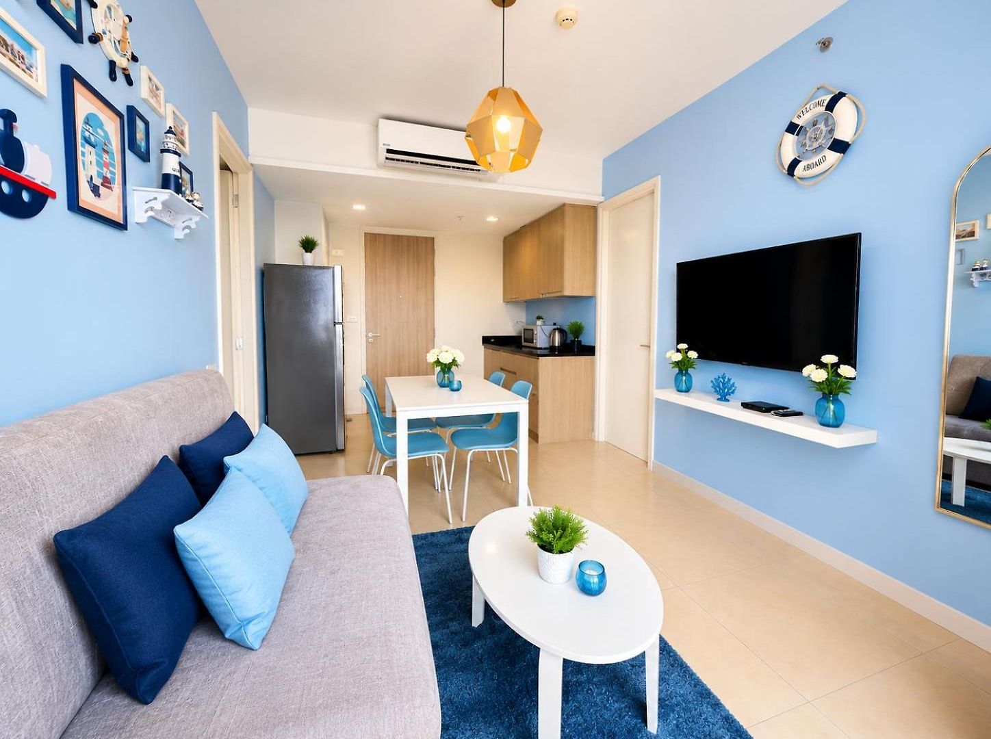 Beautiful Sea View 2br Near Walking Street Apartment Pattaya