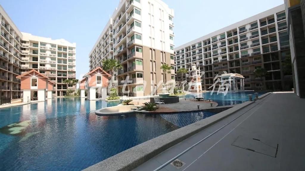 Arcadia Continental Apartment