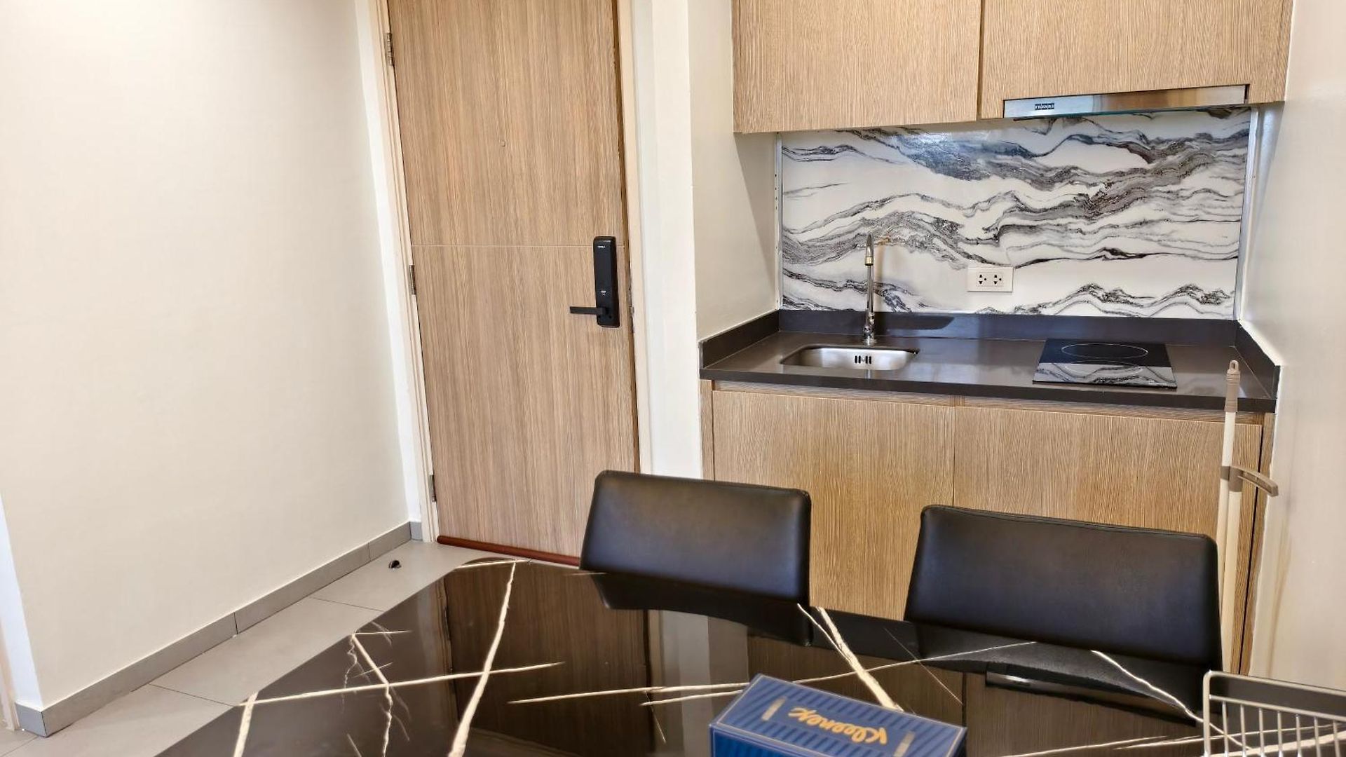 1br 23 High Floor Pool View Close To Walking Street Pattaya