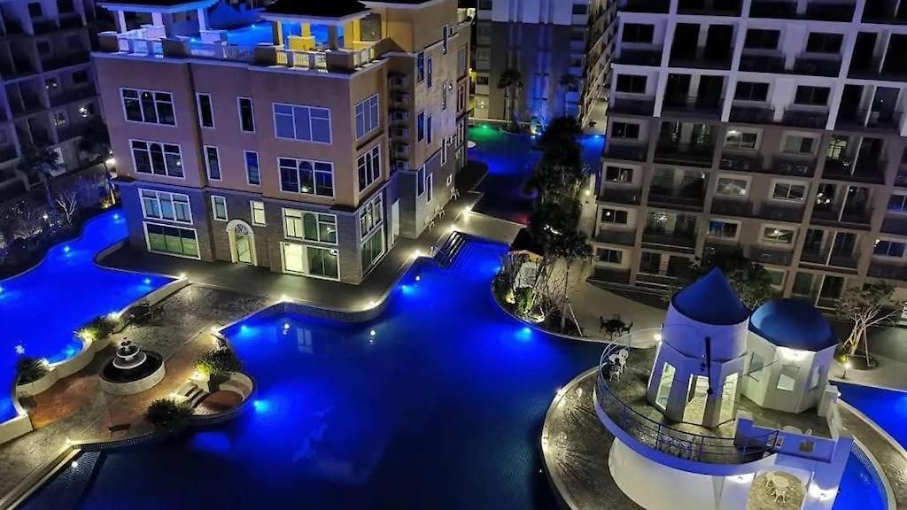 Arcadia Continental * Pattaya