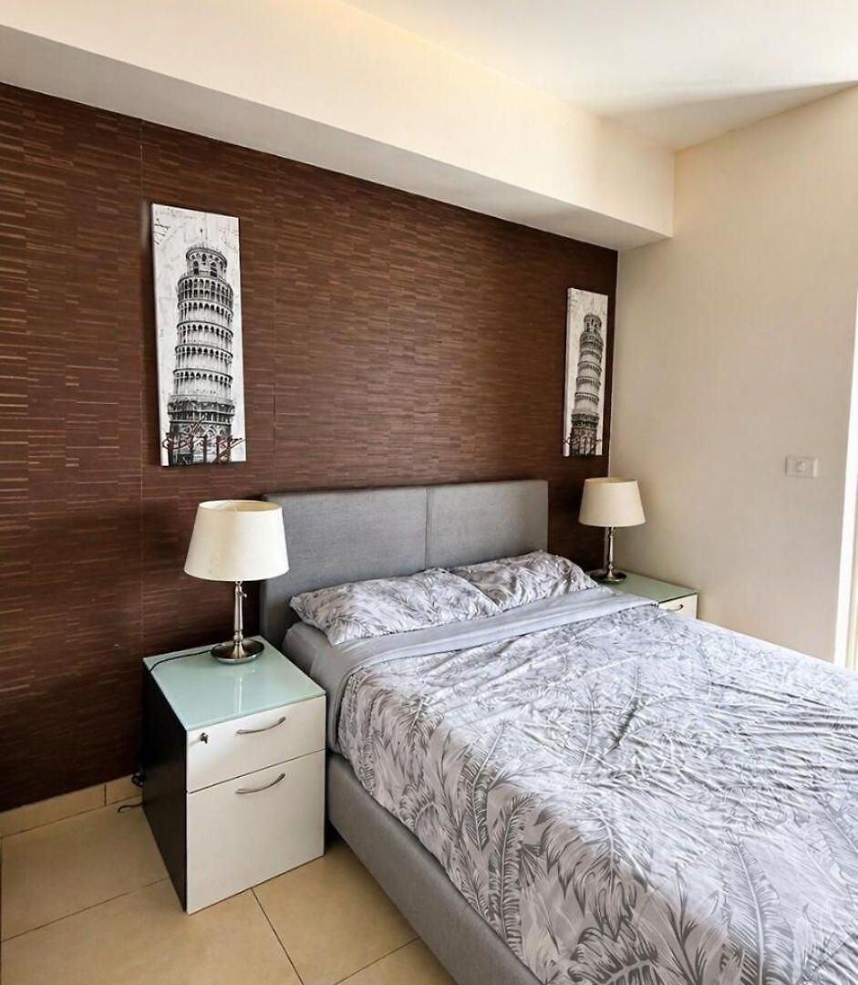 Apartment High Rise Luxury Near & Walking Street Pattaya