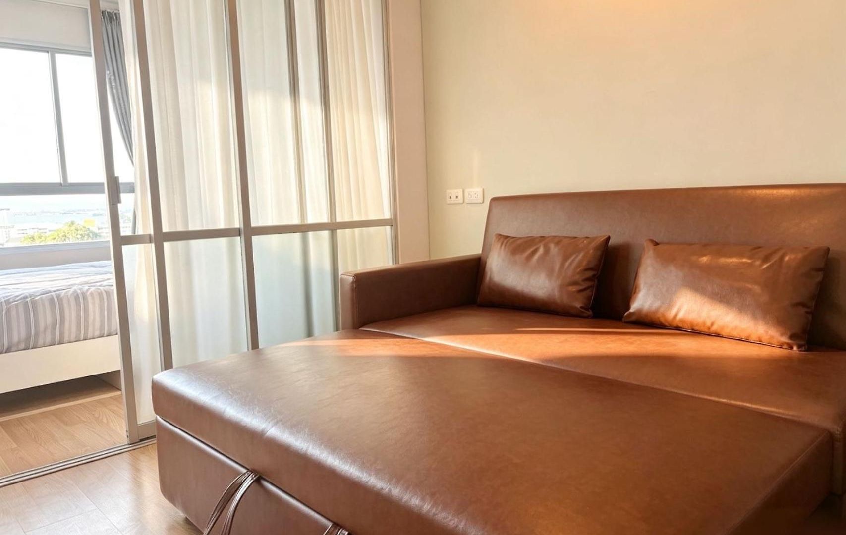 芭提雅近海近21航站楼带泳池公寓 Apartment *