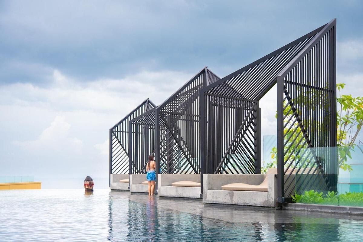 Center * Pattaya