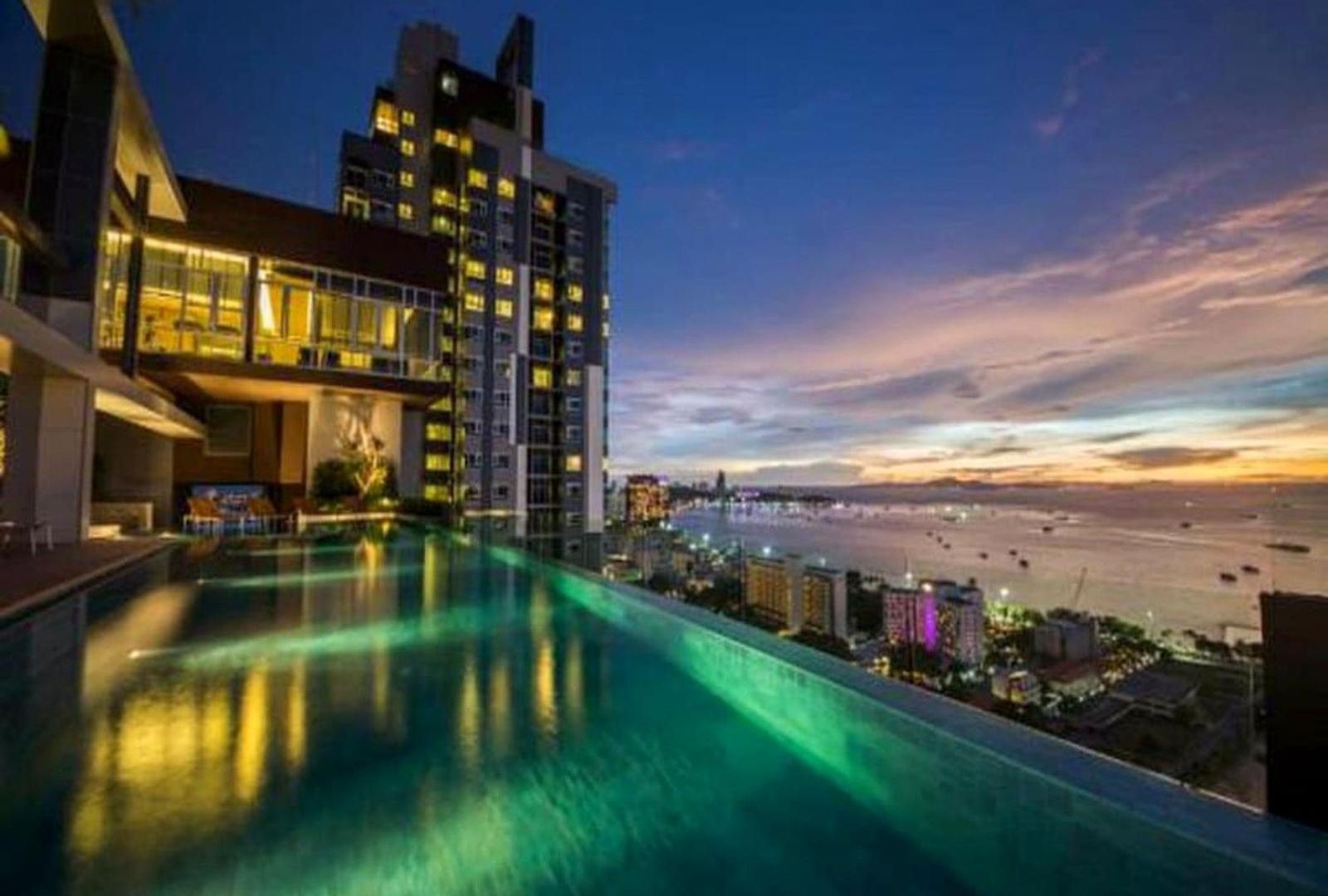 Centric Sea By Allen Apartment