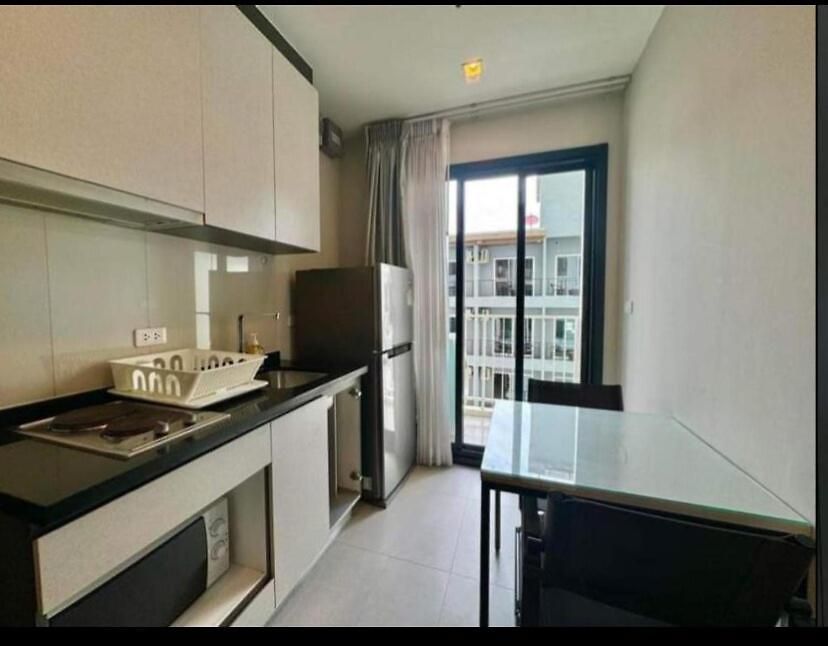 Cozy At The Base - Infinite Pool Apartment