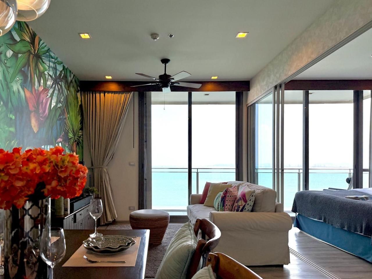 Apartment Cozy 2br L Sea View L Pool And Gym Pattaya