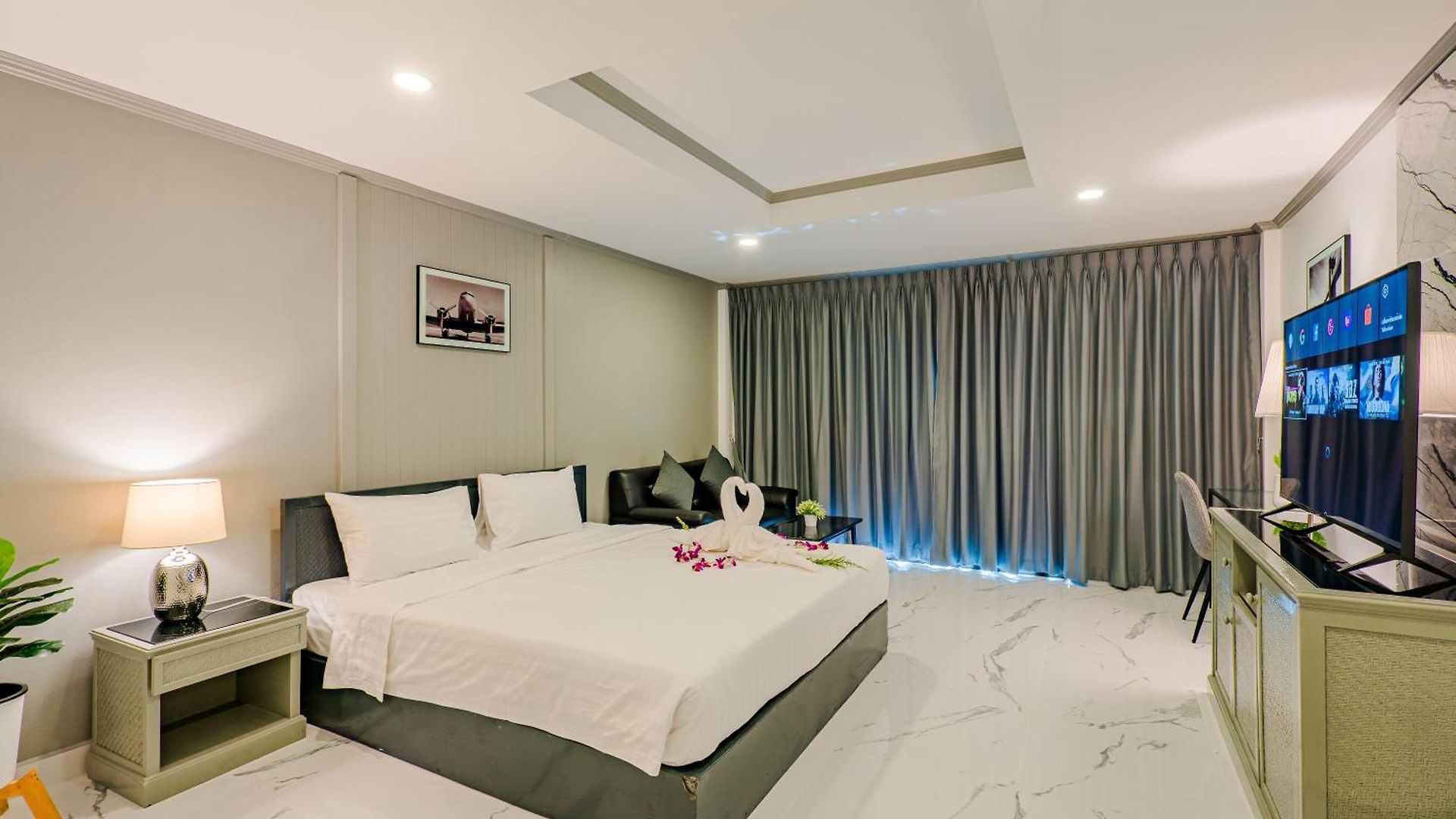 Del Max เดล แม็กซ์ พัทยา Apartment *