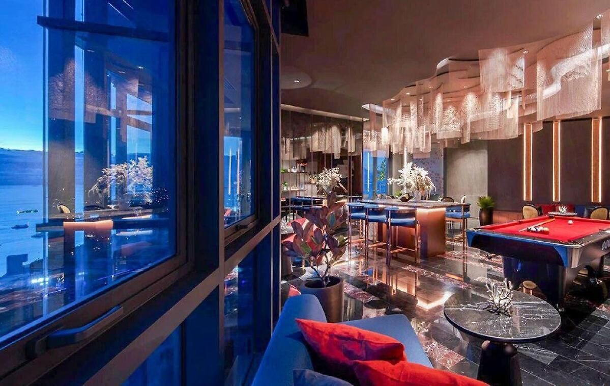 Edge Near & Walking Street Apartment
