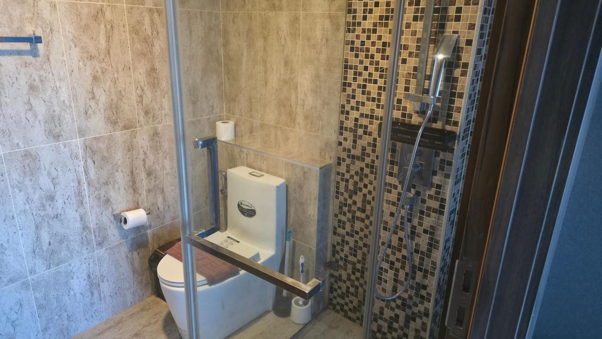 Apartment Grand Avenue 6th Floor Building A Smart Tv Pattaya