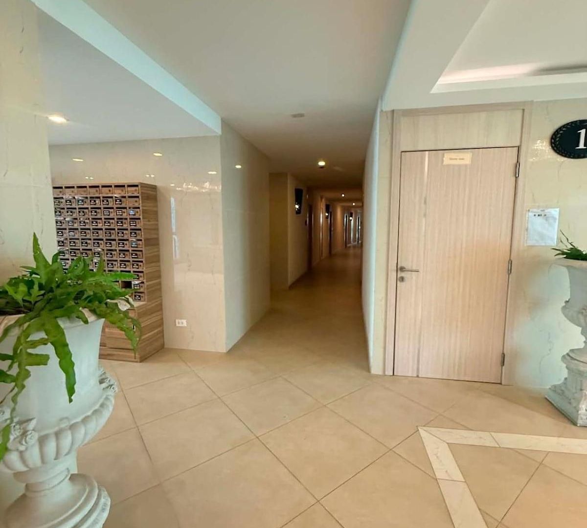 Cozy Entire 7th Floor With View Apartment Pattaya