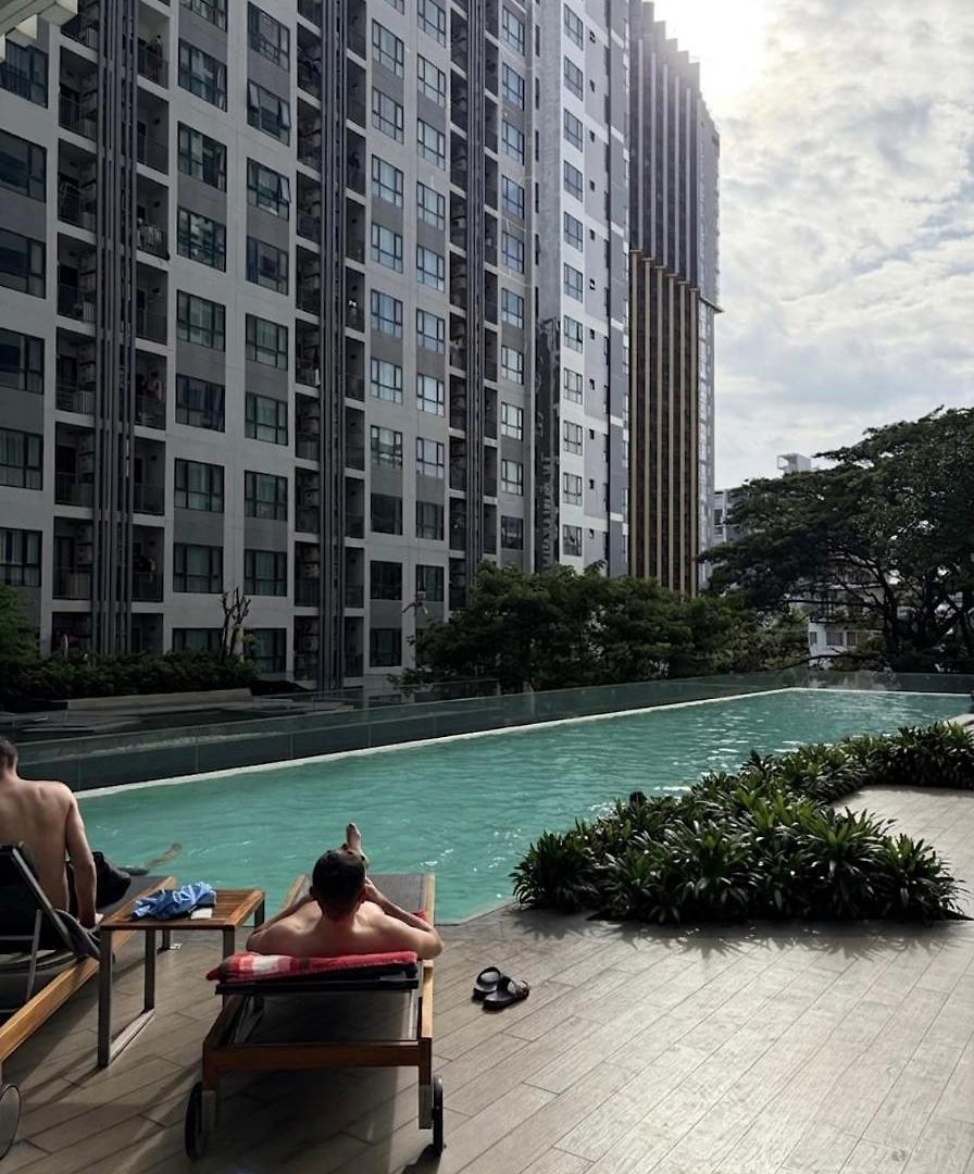 Apartment The Base At By T