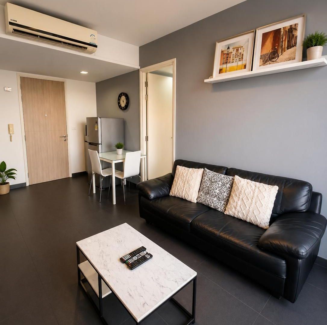 Sea View 2 Bedroom Next To Pier & Walking Street Apartment *