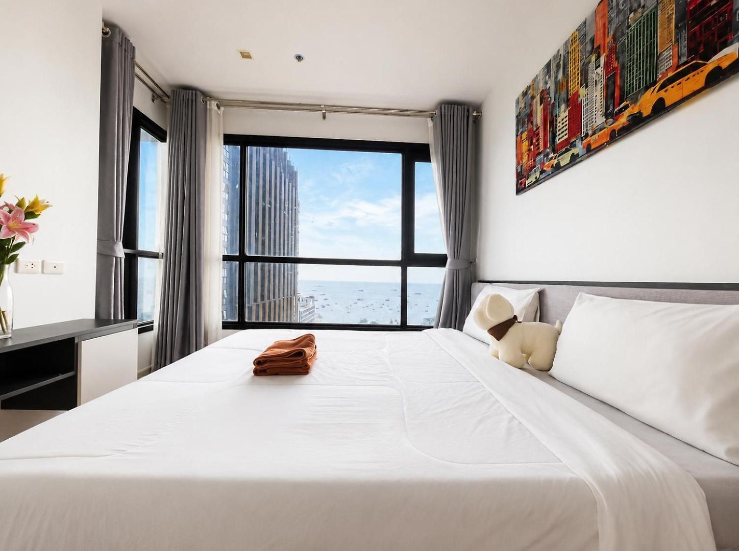 2 Bed Sea View Luxury - Location * Pattaya